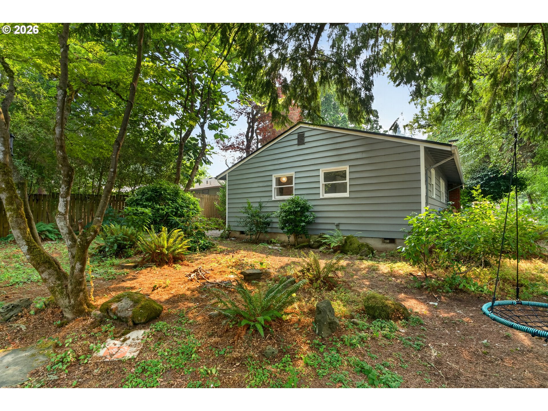 16184 LAKE FOREST BLVD