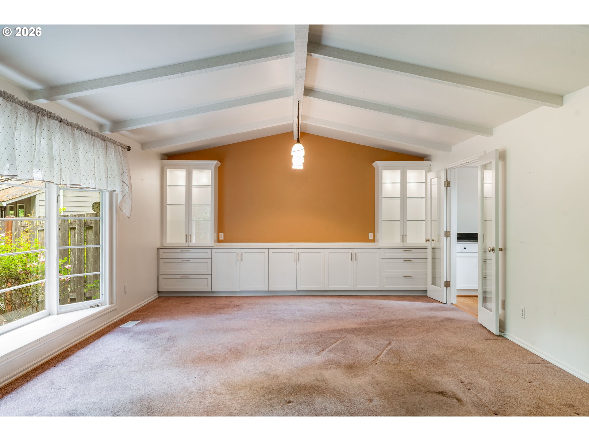 4321 WOODSIDE CIR