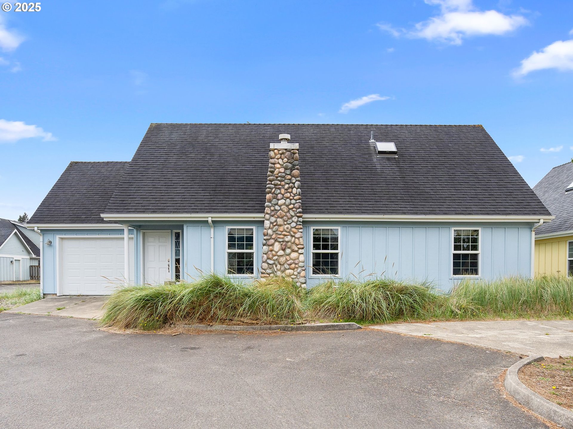 5706 FOUR SISTERS LN
