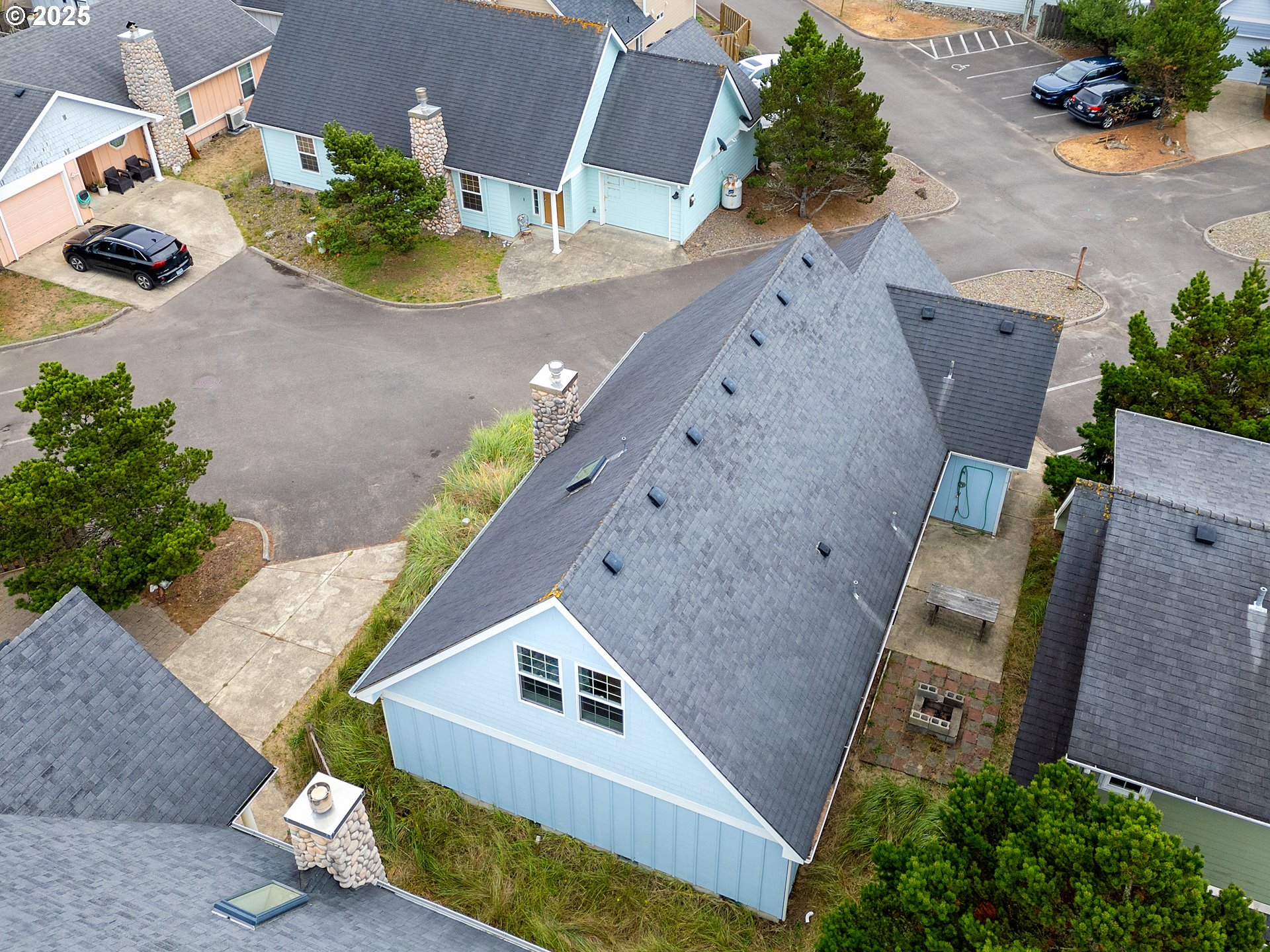 5706 FOUR SISTERS LN