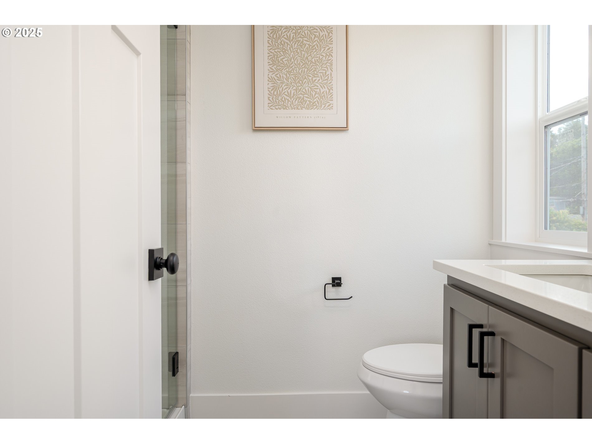 5807 NE Everett ST 2