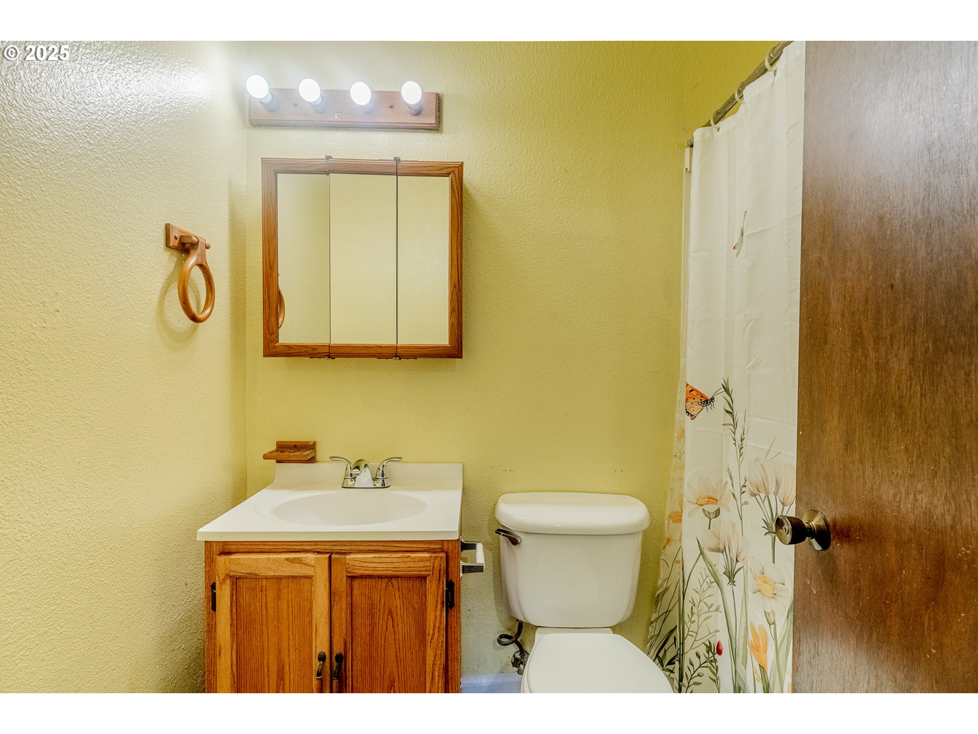 1411 NE PAROPA CT