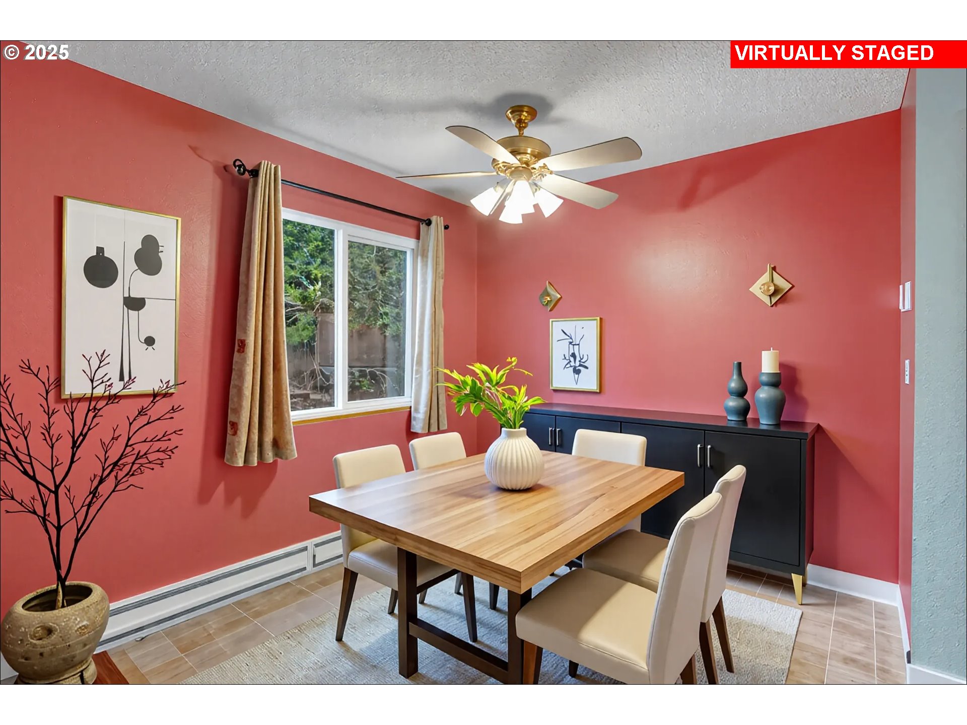 1411 NE PAROPA CT