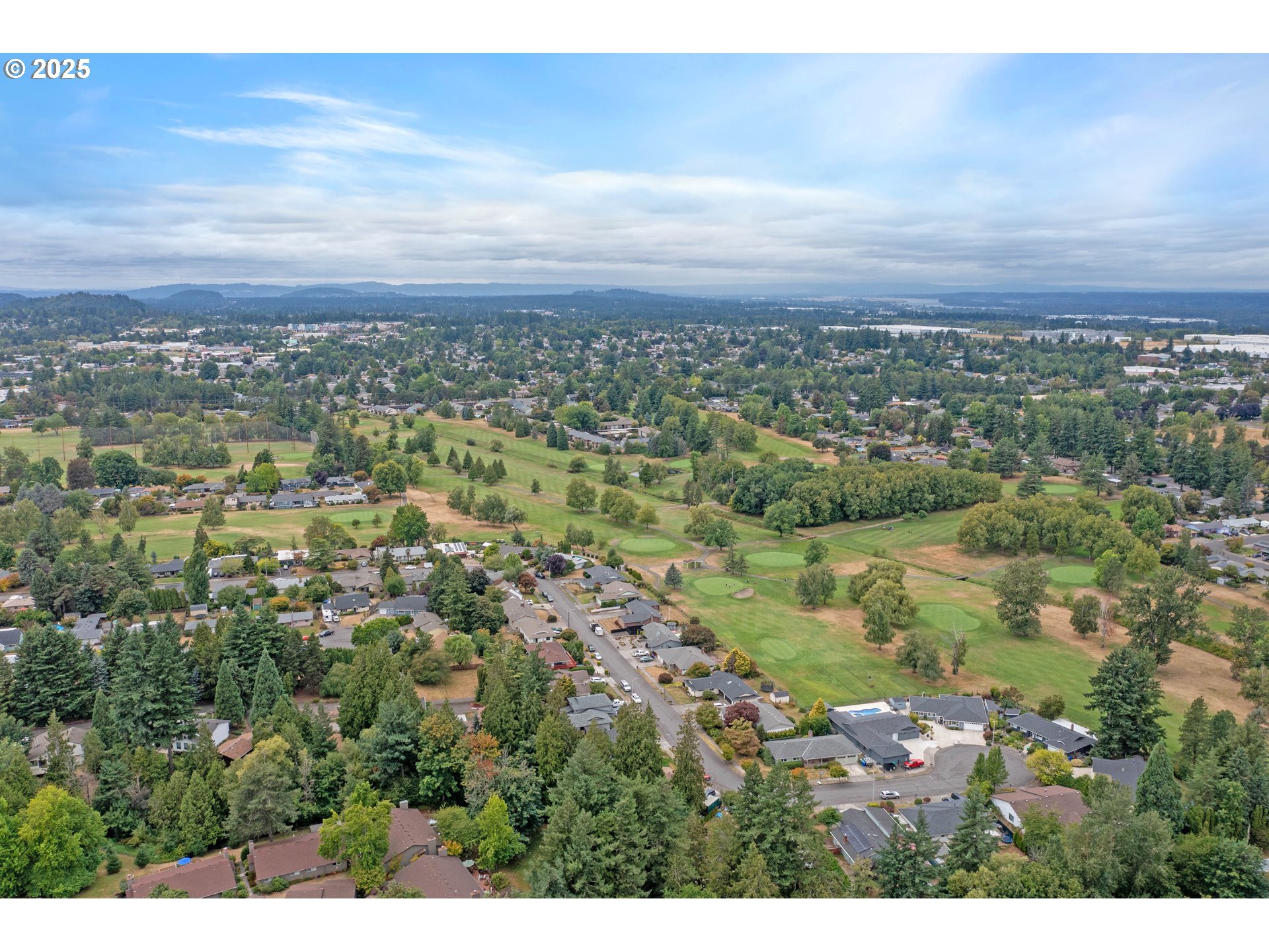 1411 NE PAROPA CT
