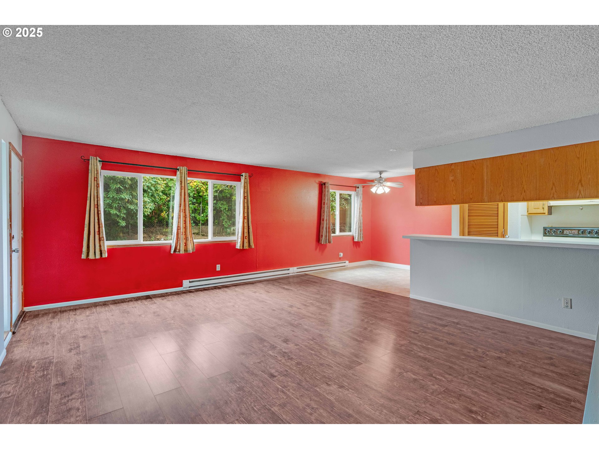 1411 NE PAROPA CT