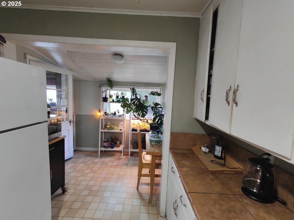 22981 SW MAIN ST