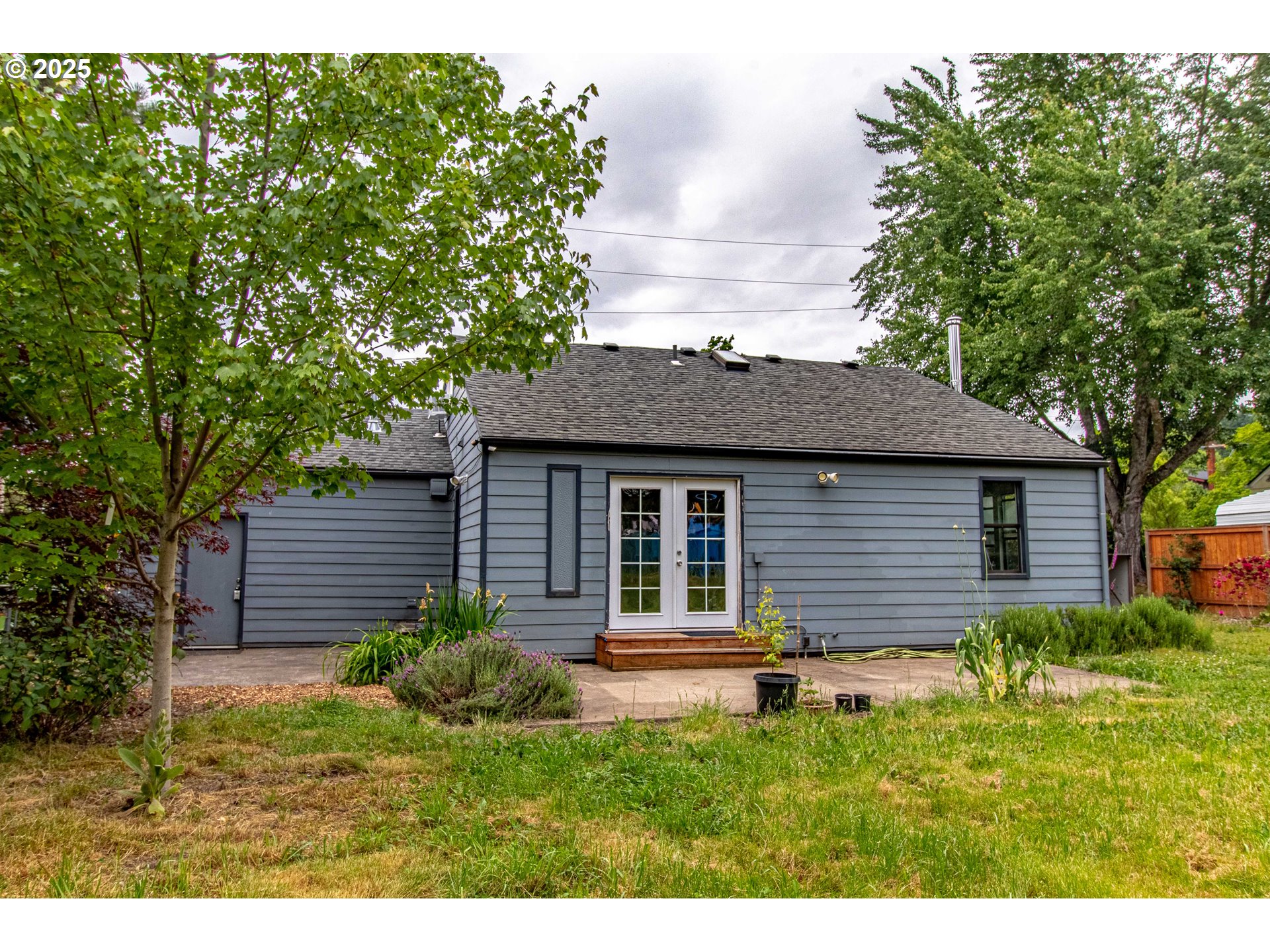 5622 SE JENNINGS AVE