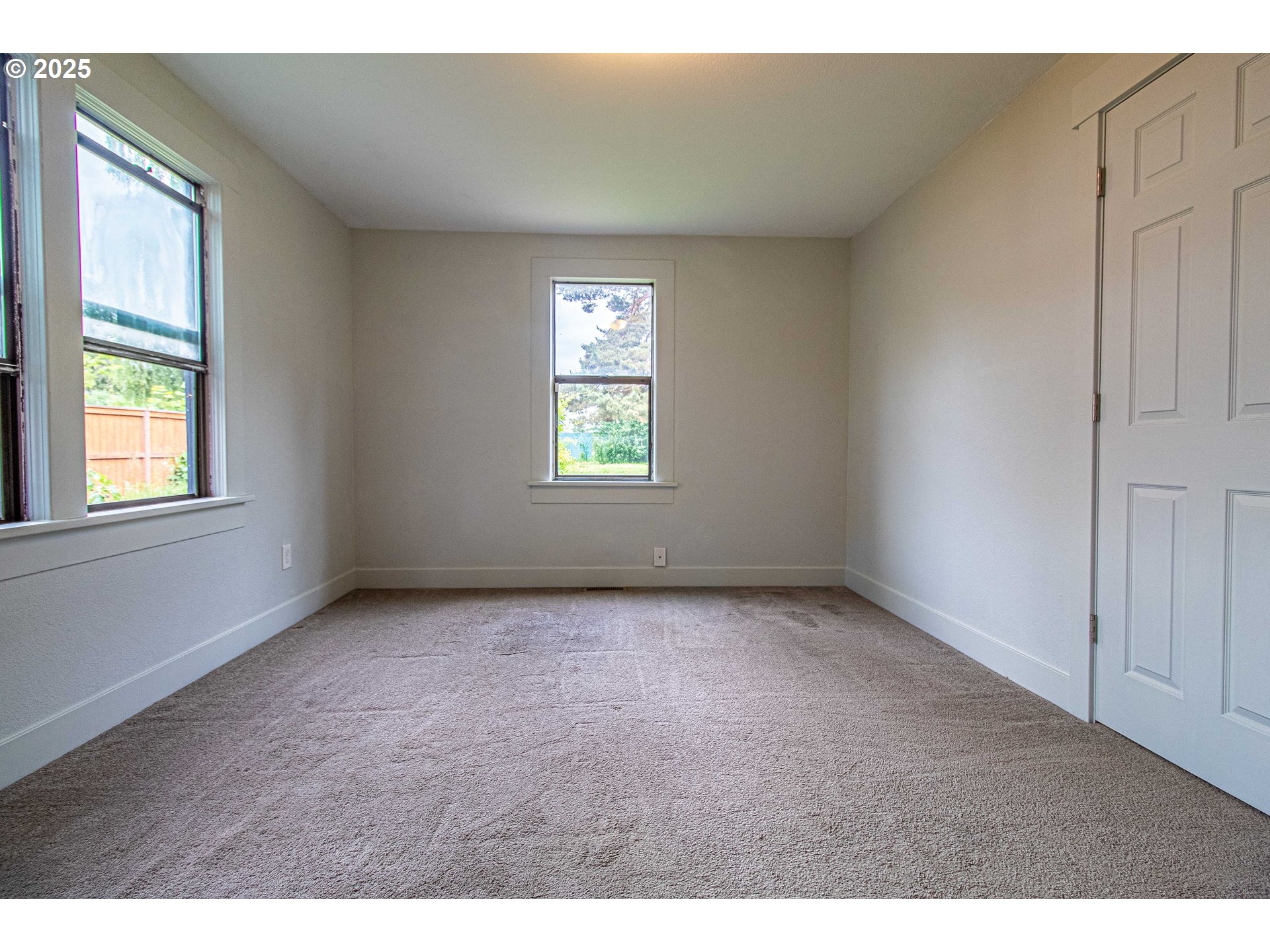 5622 SE JENNINGS AVE