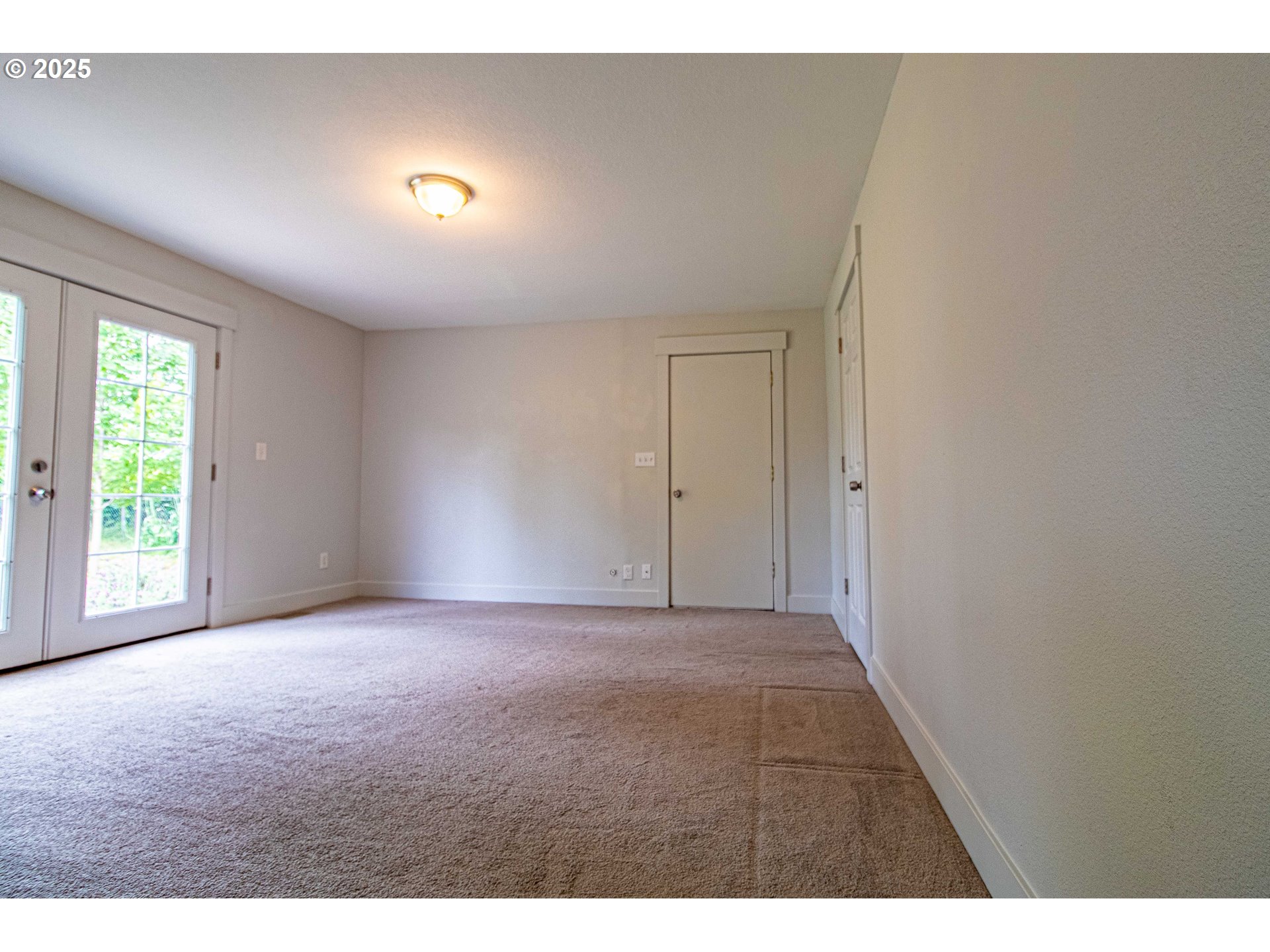 5622 SE JENNINGS AVE