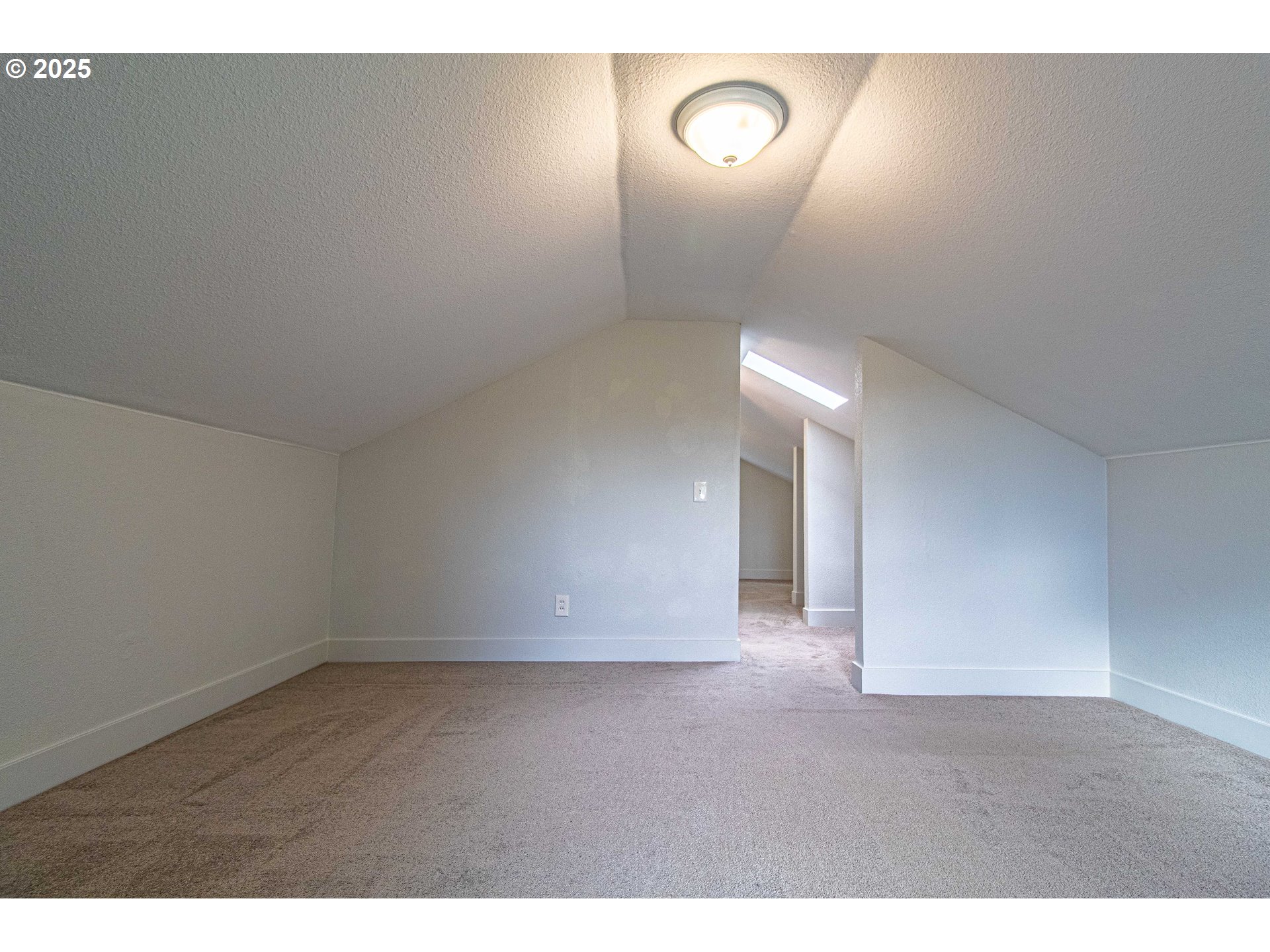 5622 SE JENNINGS AVE