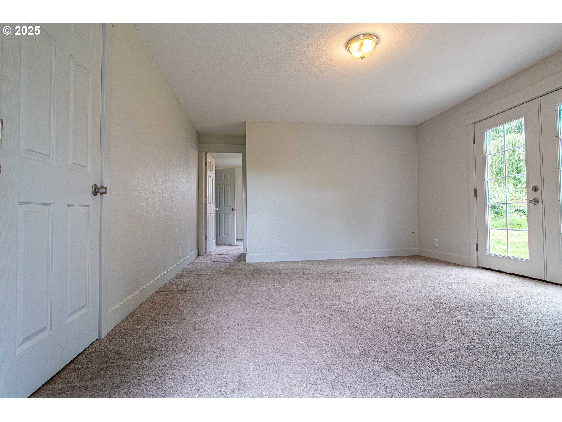 5622 SE JENNINGS AVE