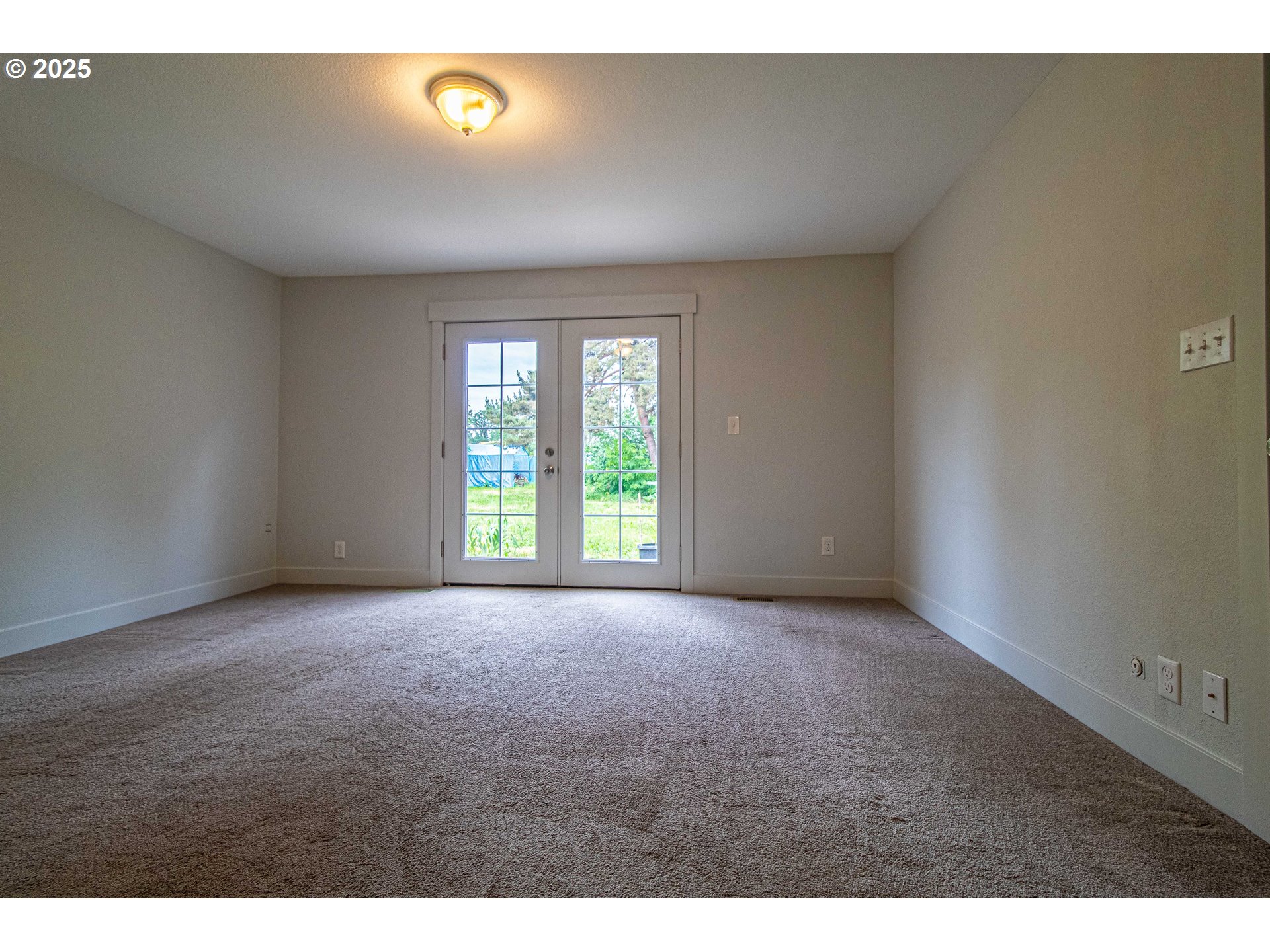 5622 SE JENNINGS AVE