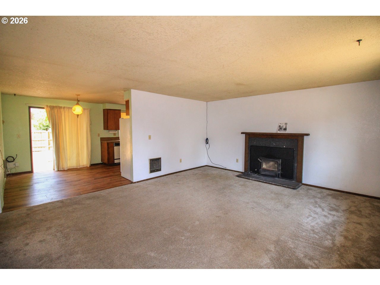 1873 NE 10TH AVE