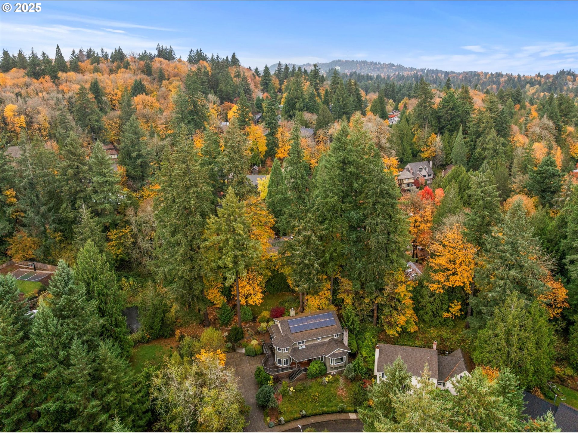 10850 SW CREIGHTONWOOD PL