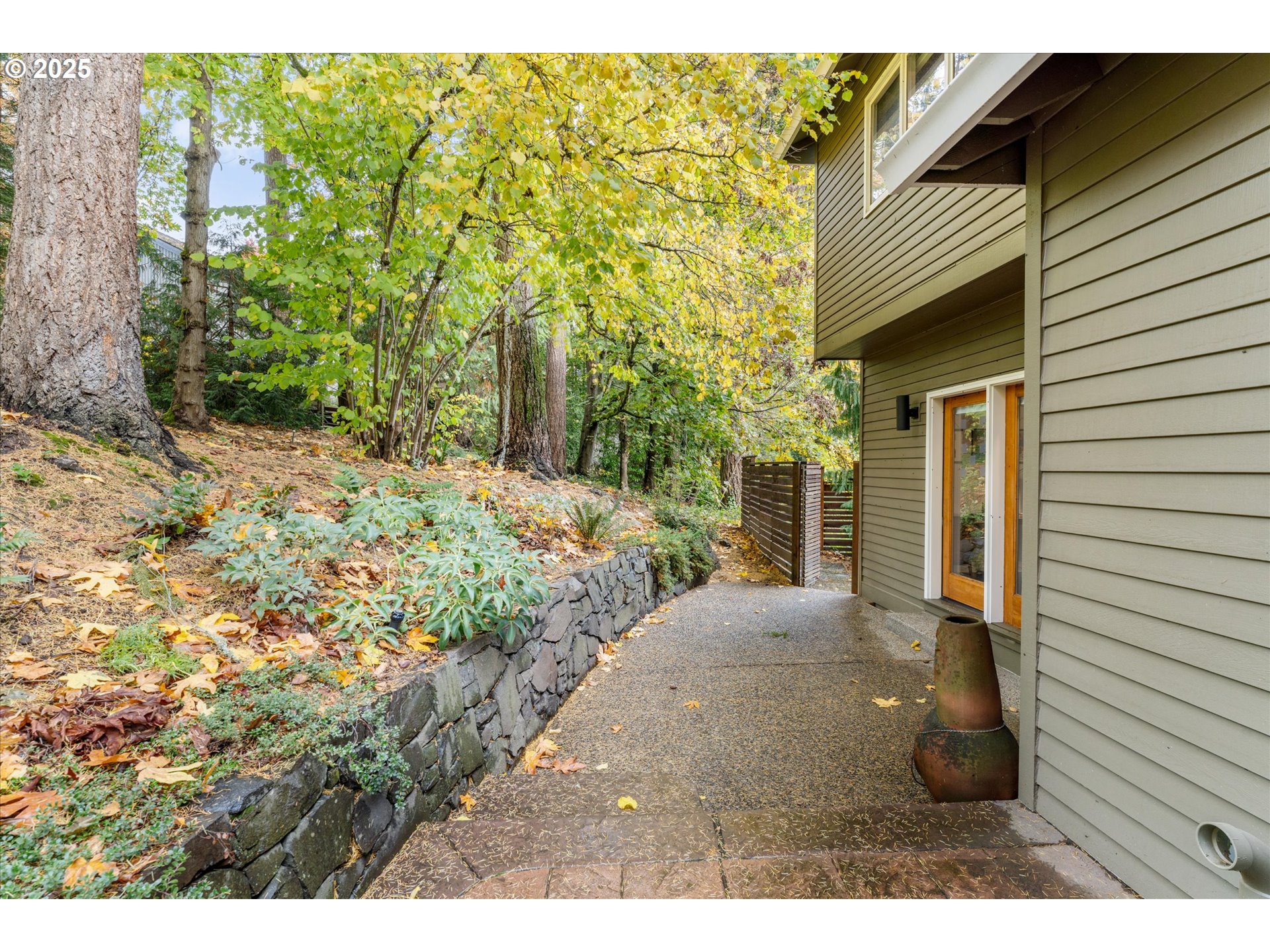 10850 SW CREIGHTONWOOD PL