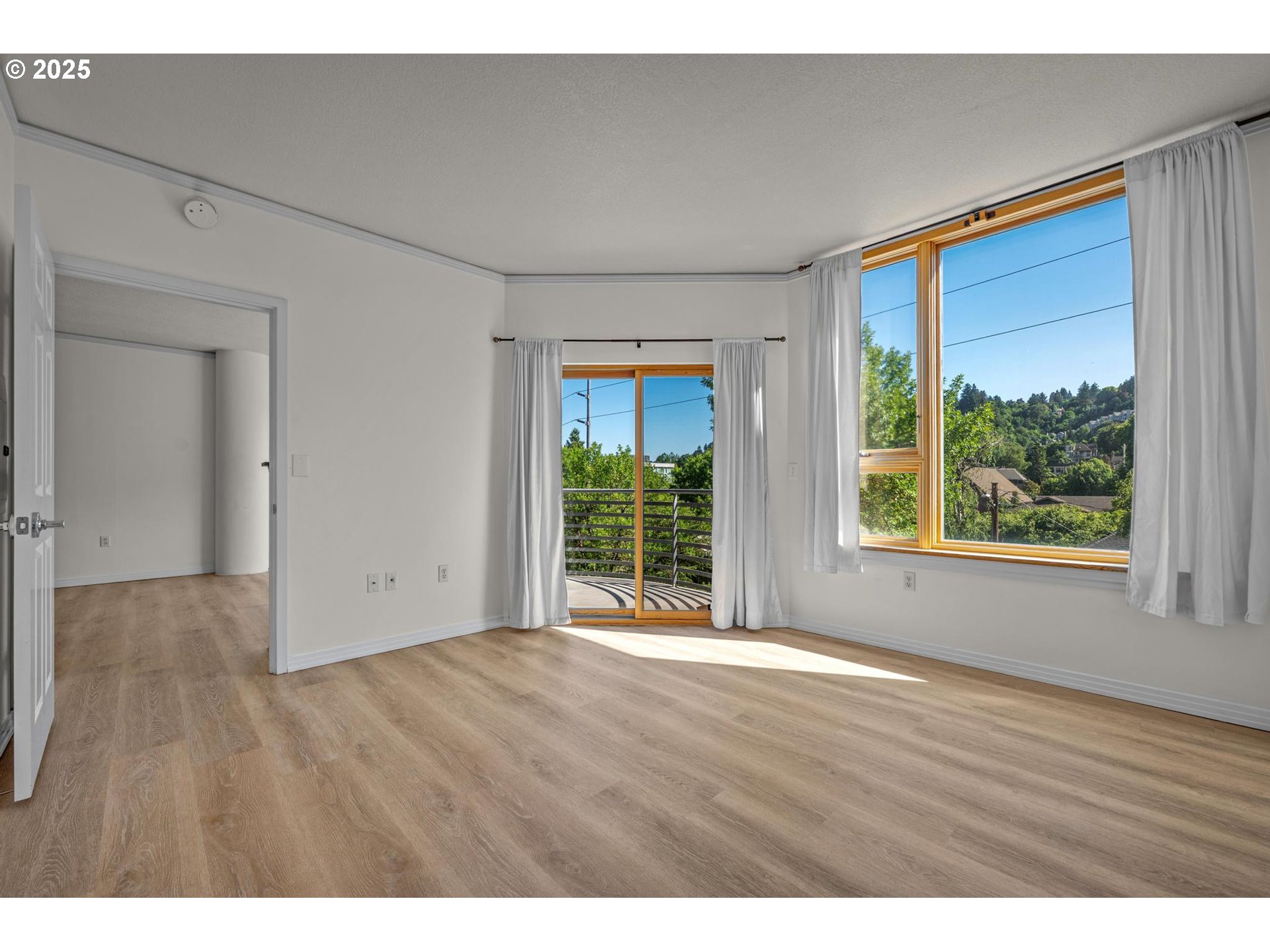 1132 SW 19TH AVE 306