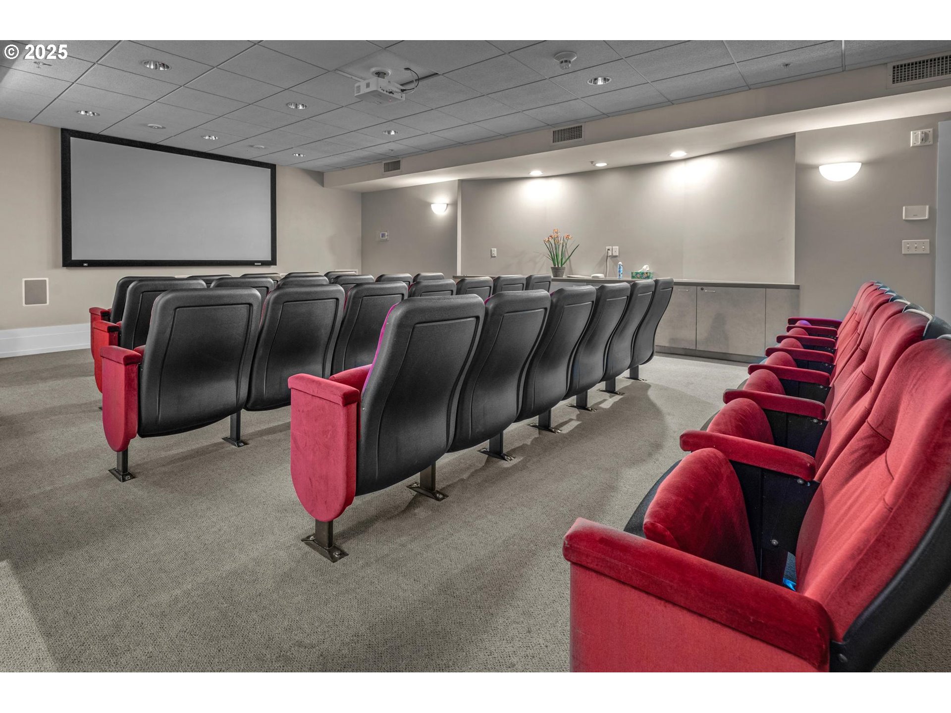 1132 SW 19TH AVE 306