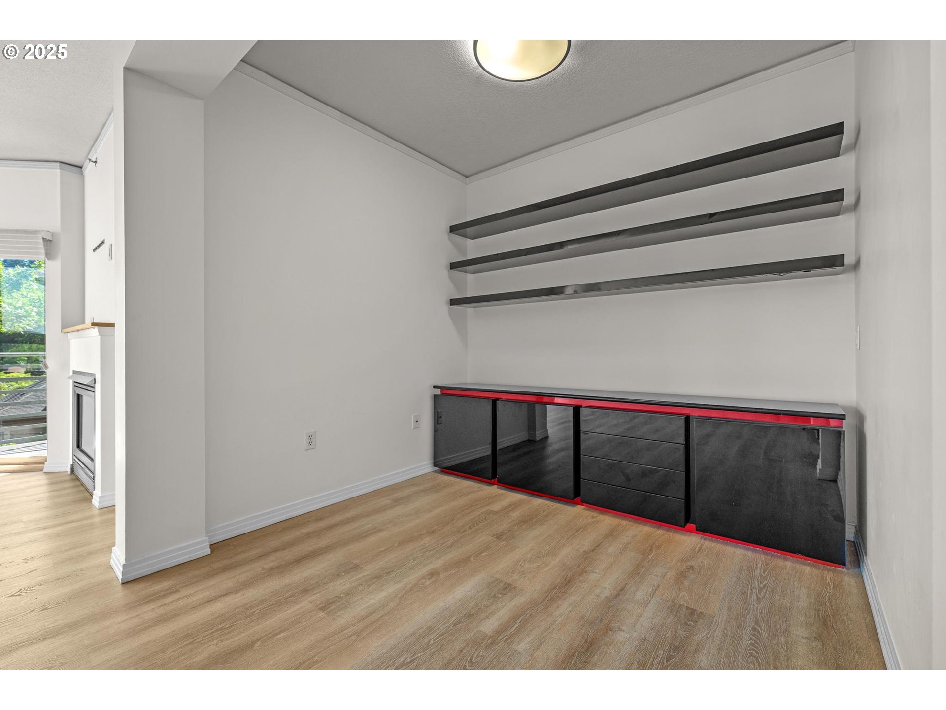 1132 SW 19TH AVE 306