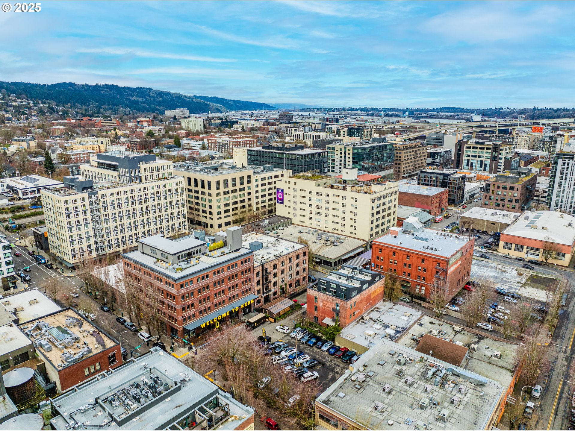 1314 NW IRVING ST 202