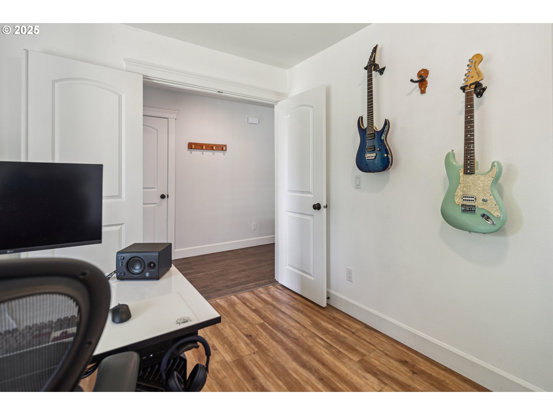 2740 NINA PL