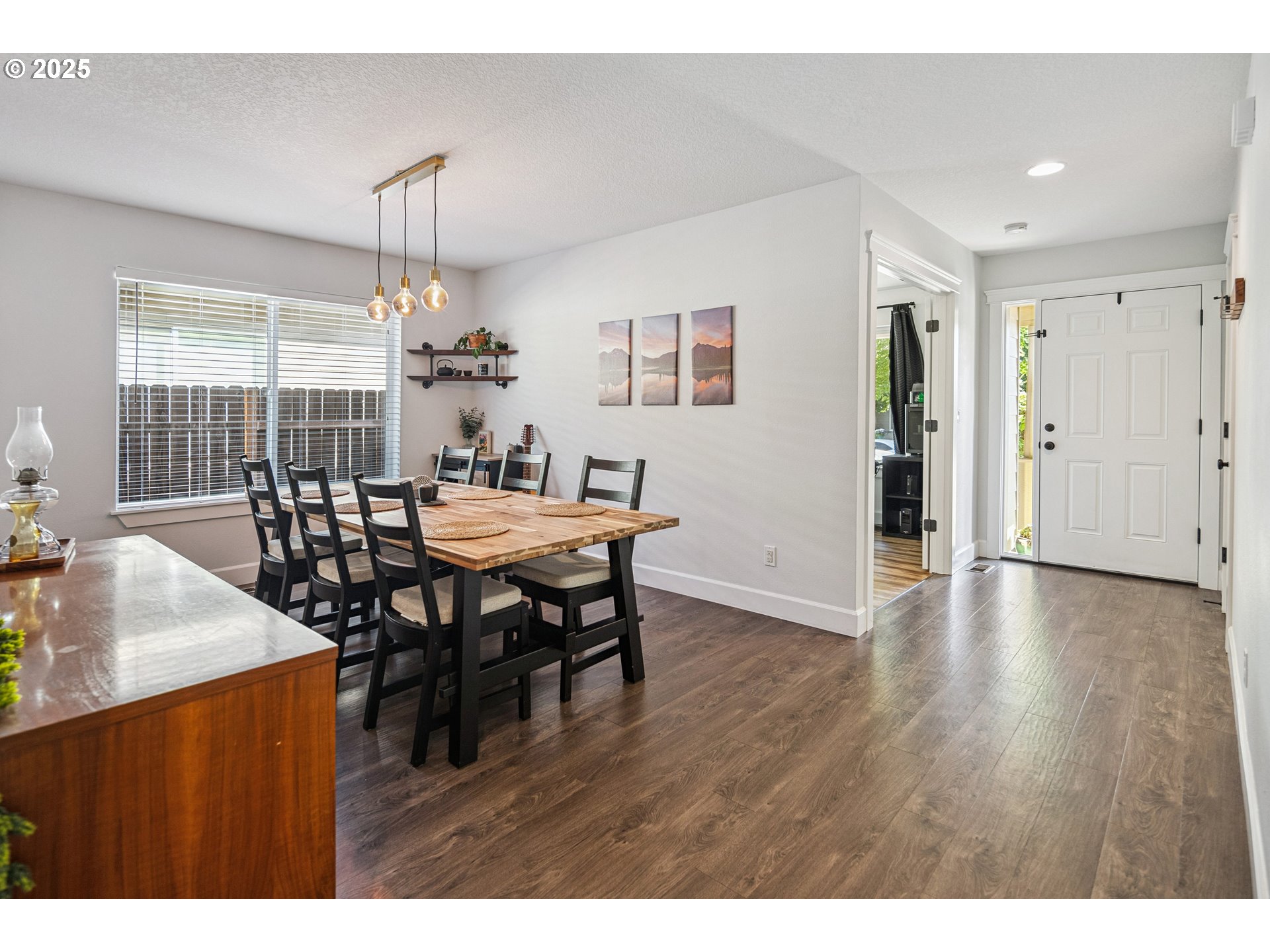 2740 NINA PL