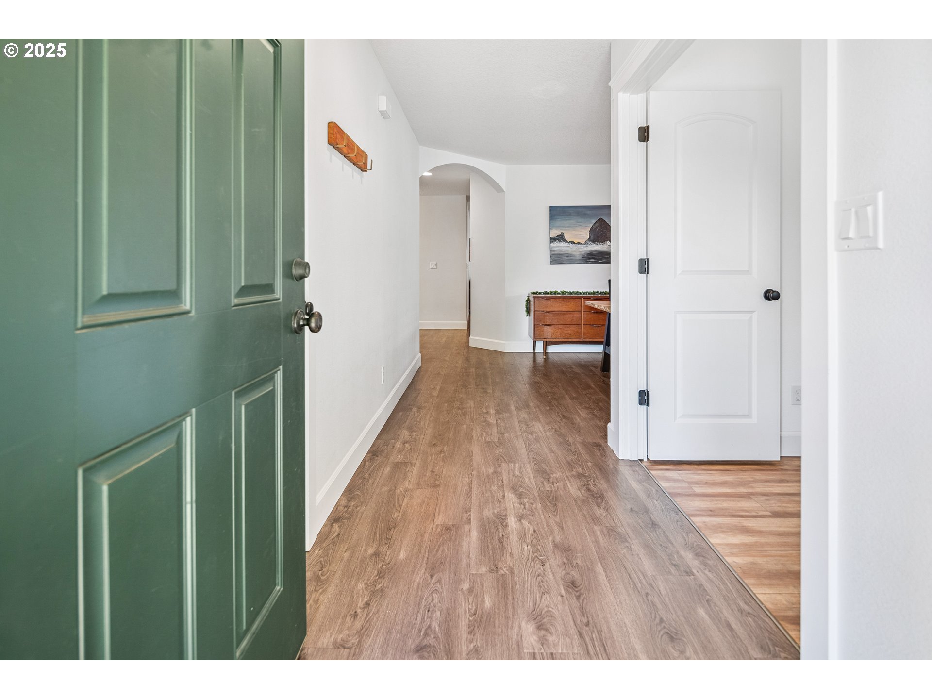 2740 NINA PL