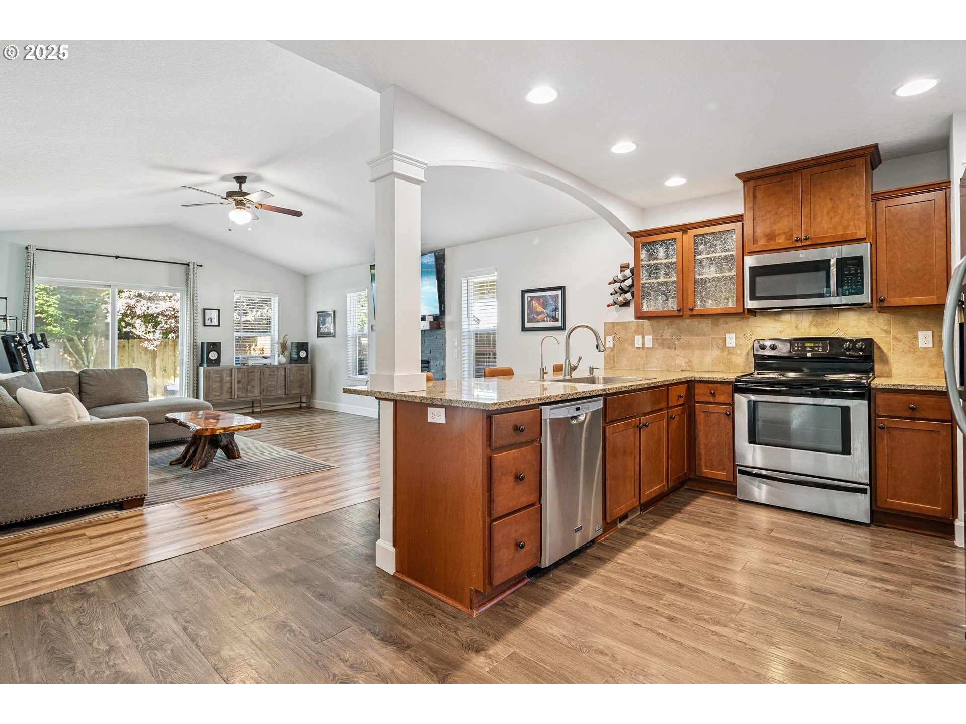 2740 NINA PL