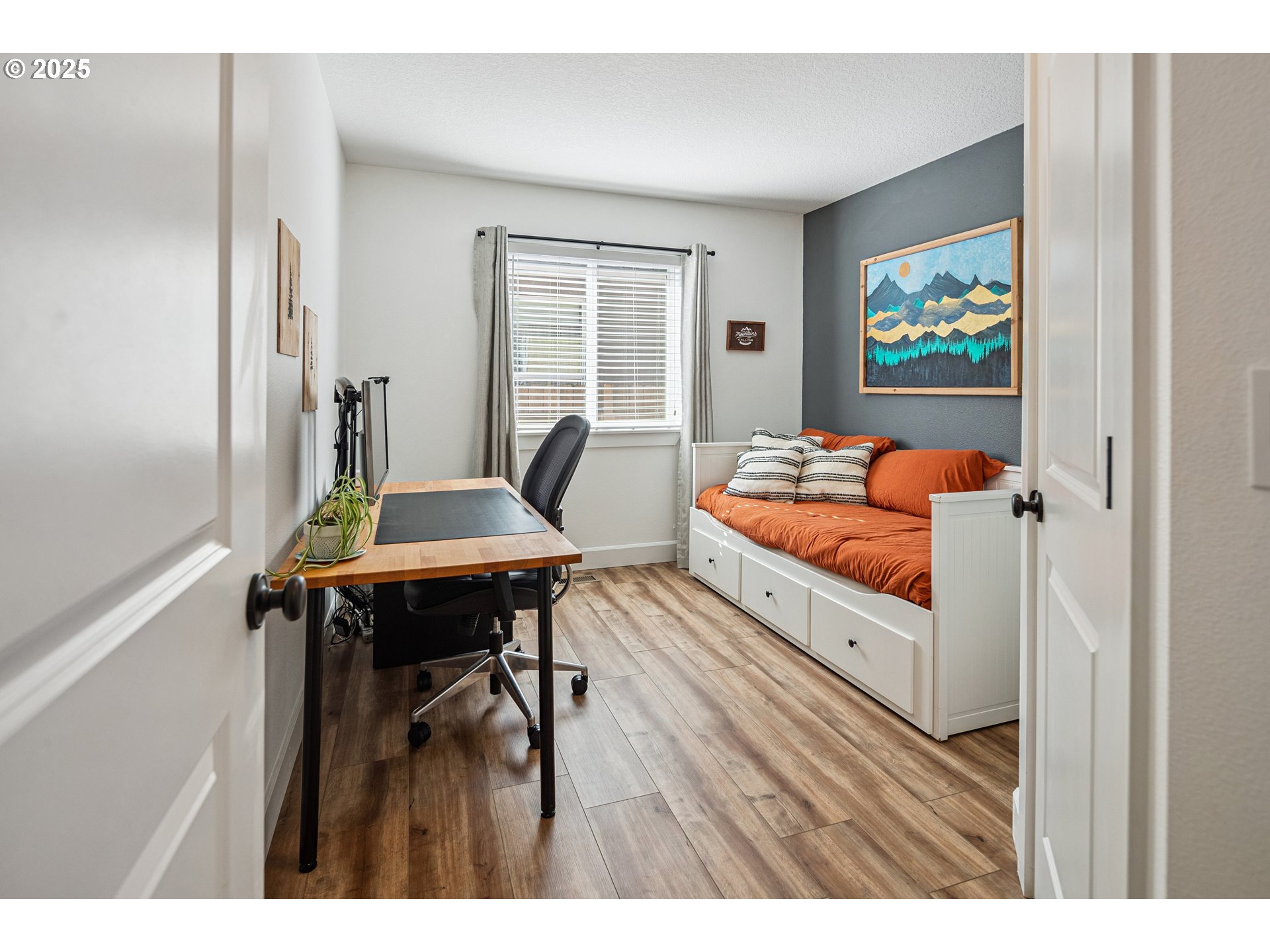 2740 NINA PL
