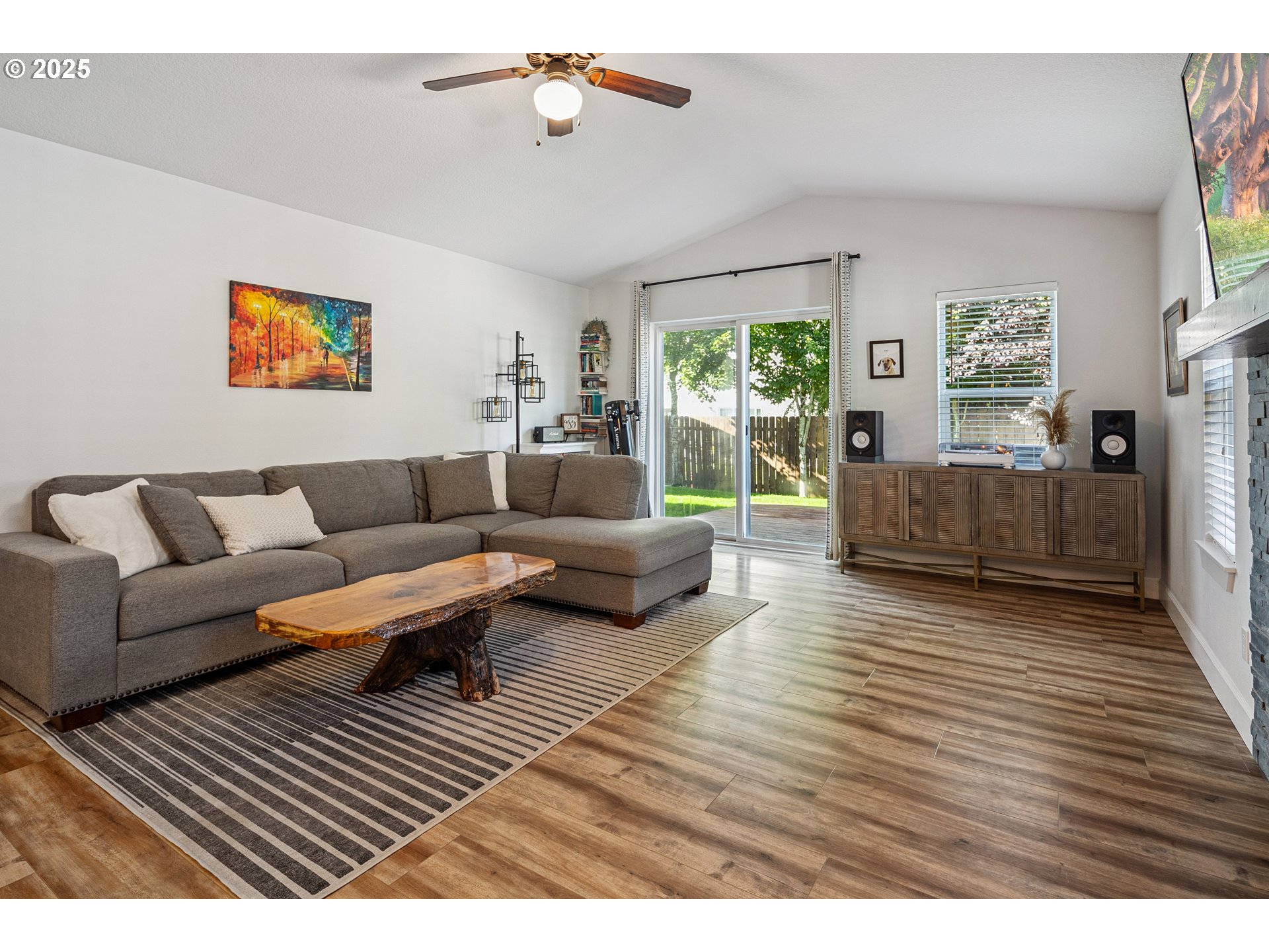 2740 NINA PL