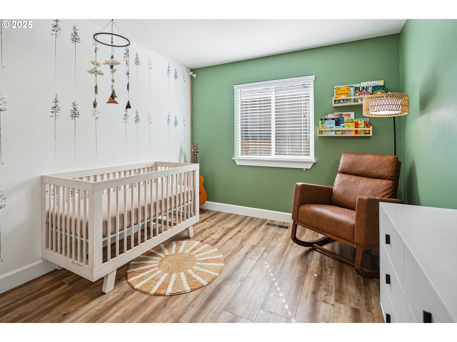 2740 NINA PL