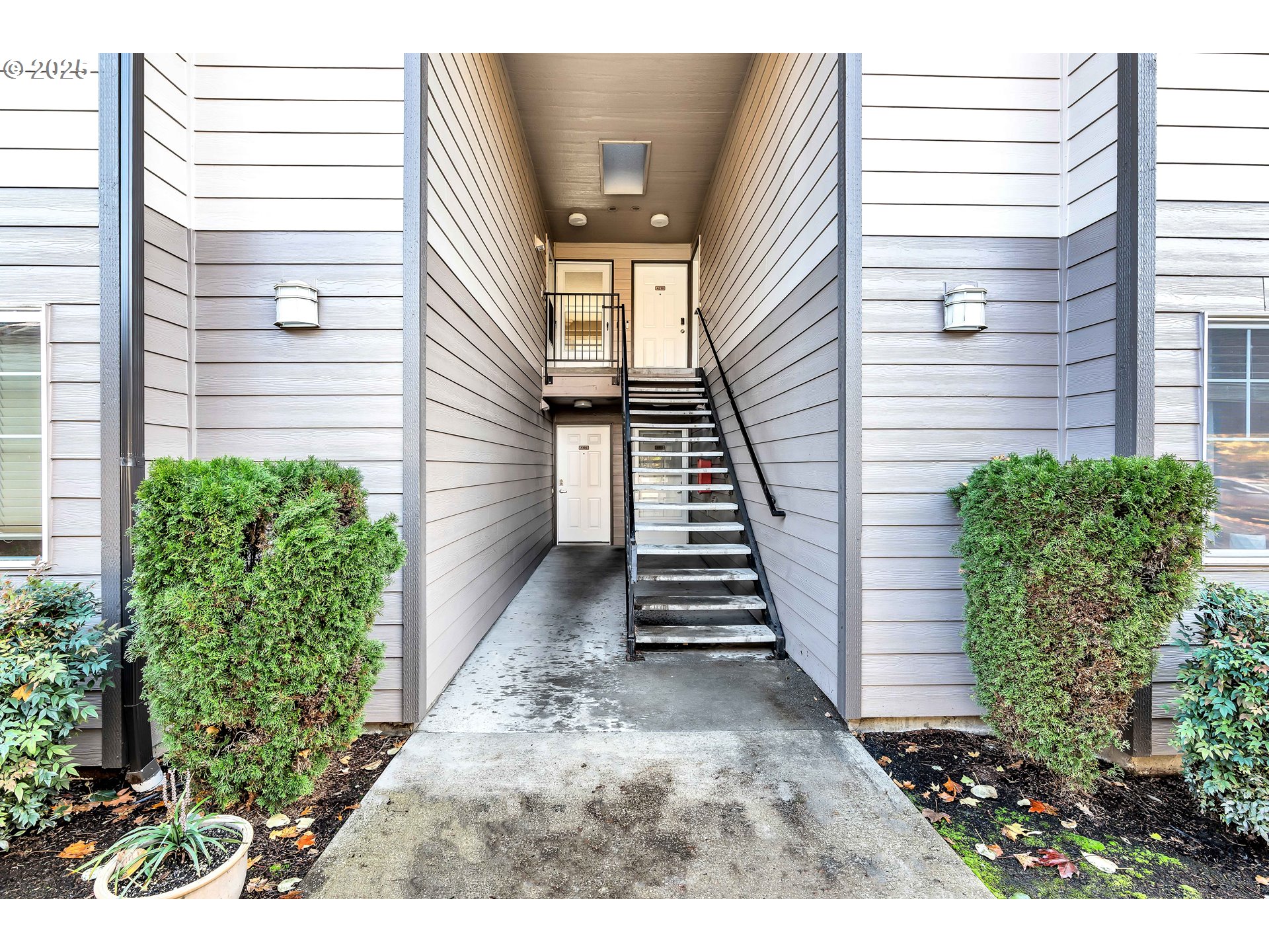 14603 NE 20TH AVE A105