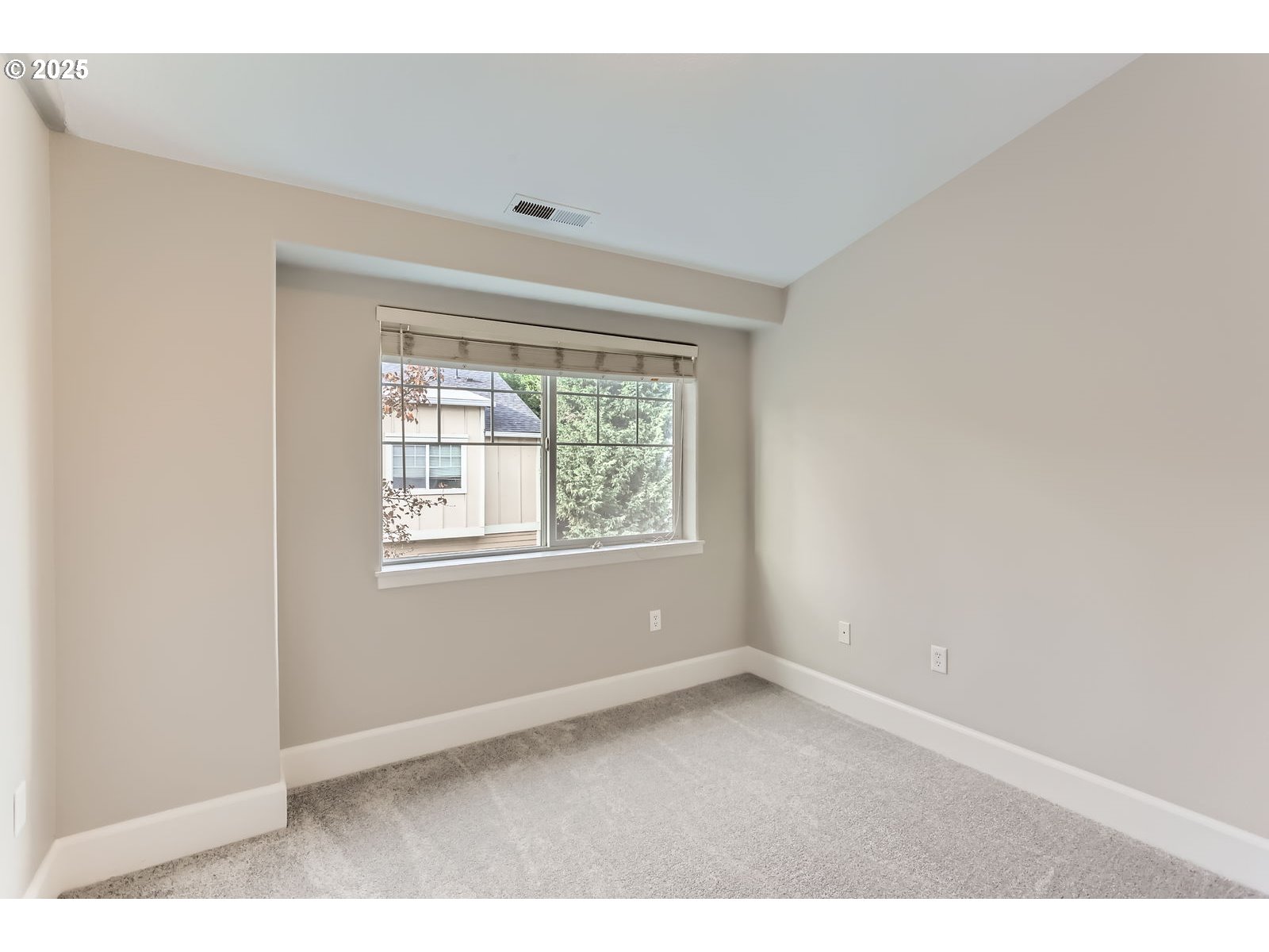 18445 SW STEPPING STONE DR 16