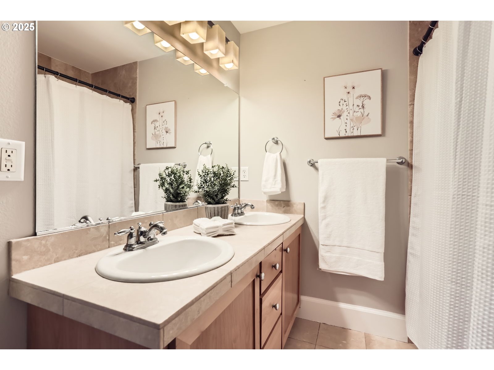 18445 SW STEPPING STONE DR 16