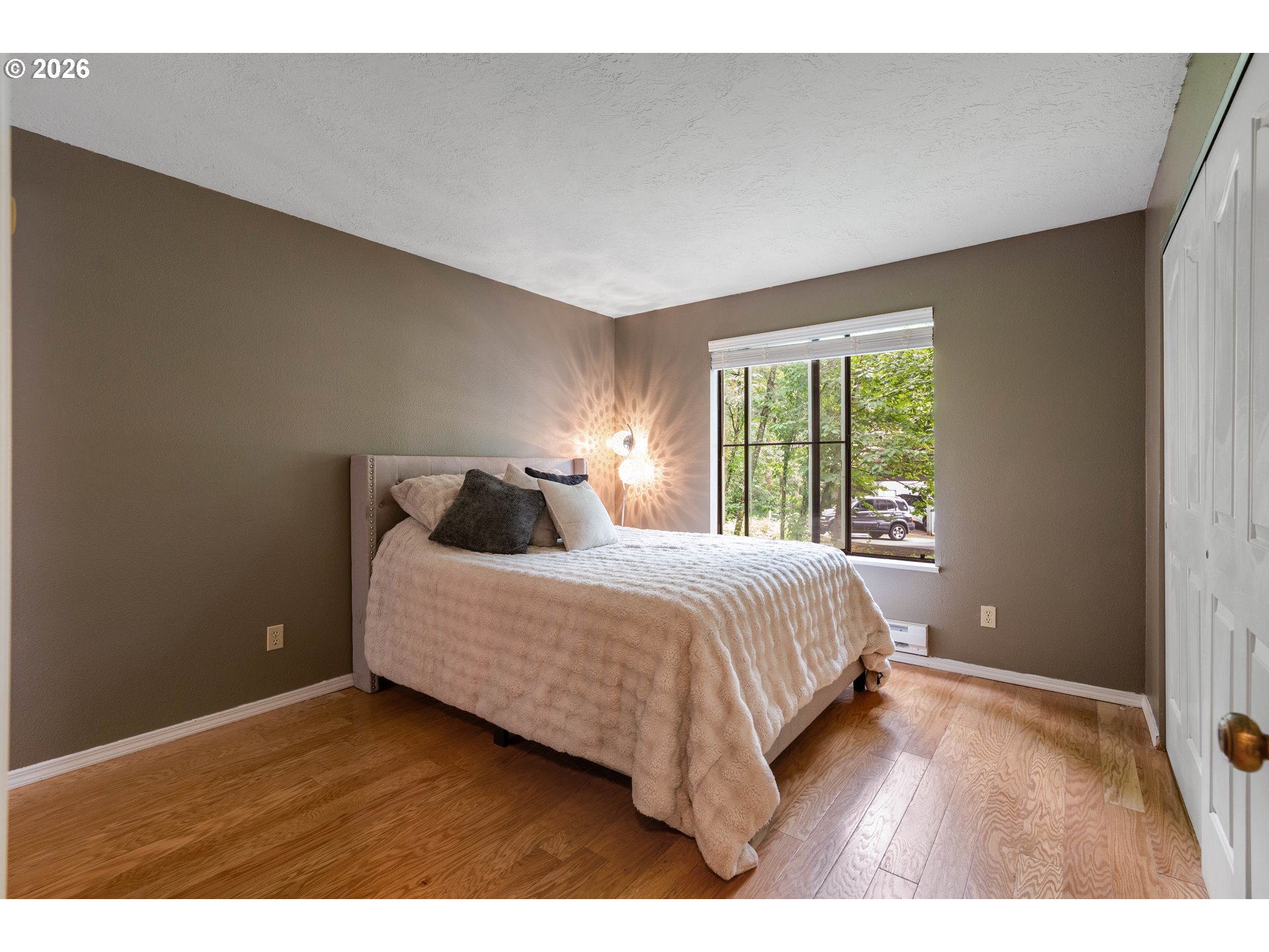 4000 CARMAN DR 60