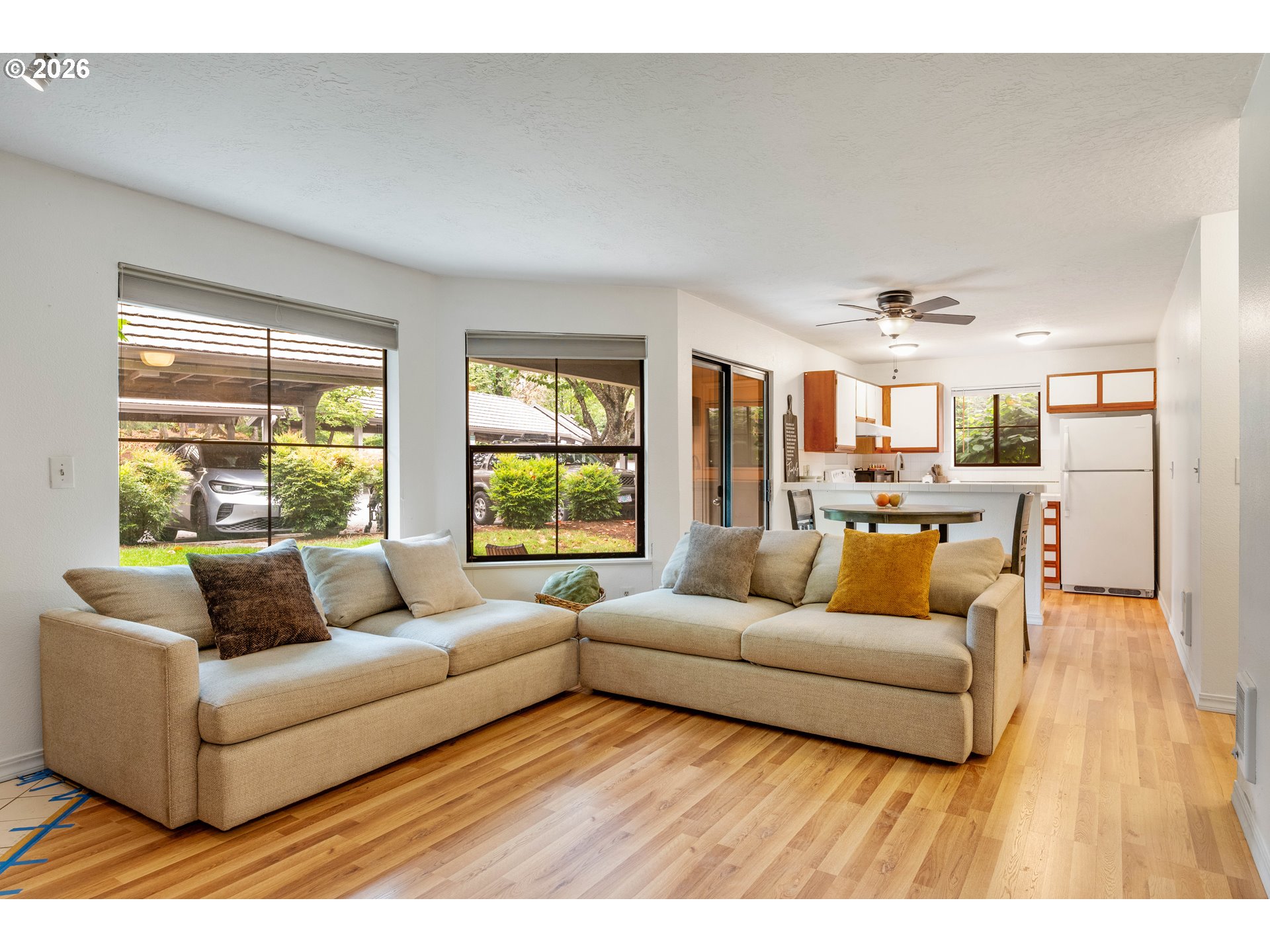 4000 CARMAN DR 60