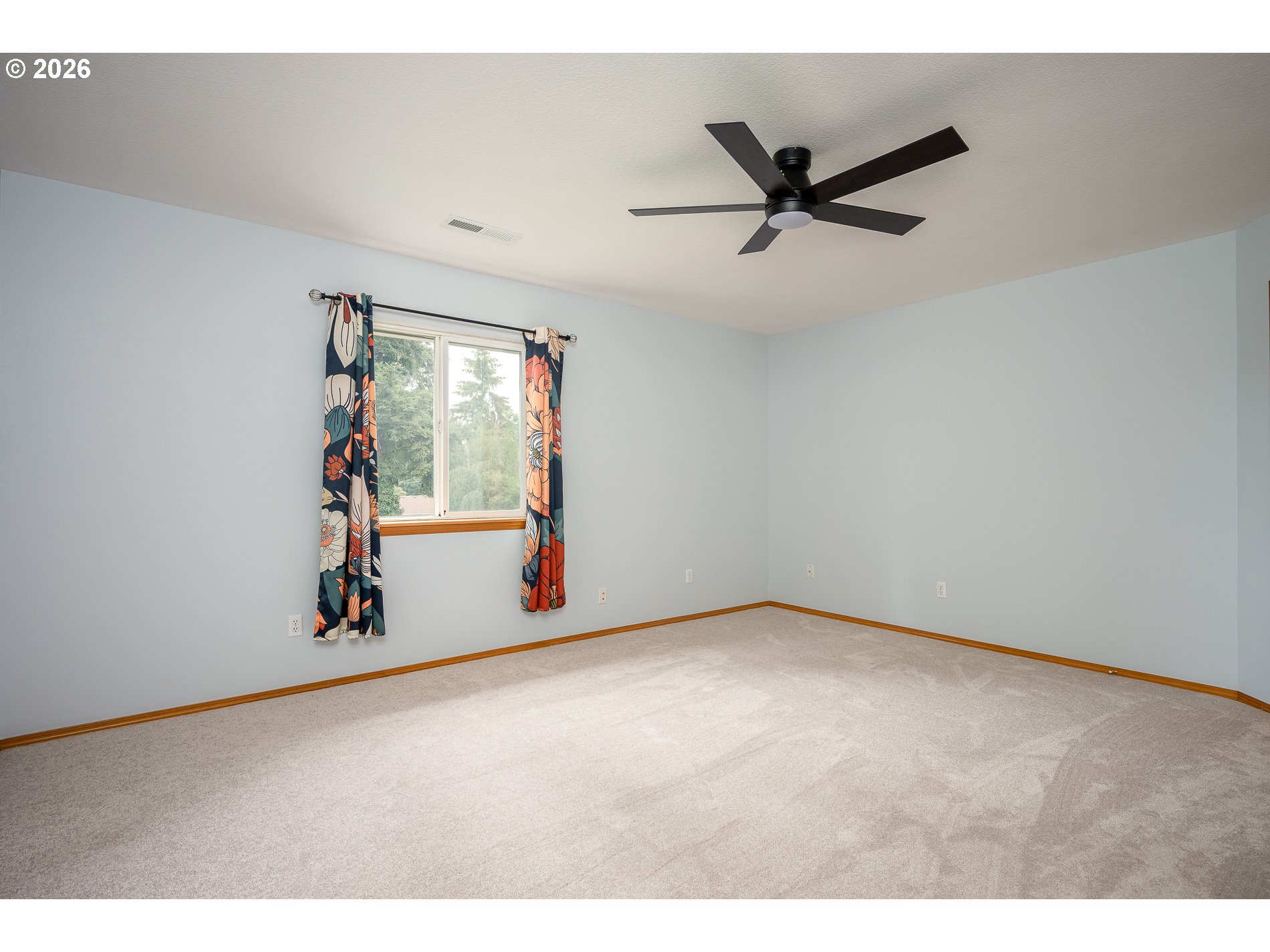 16033 SE MARY ANN LN