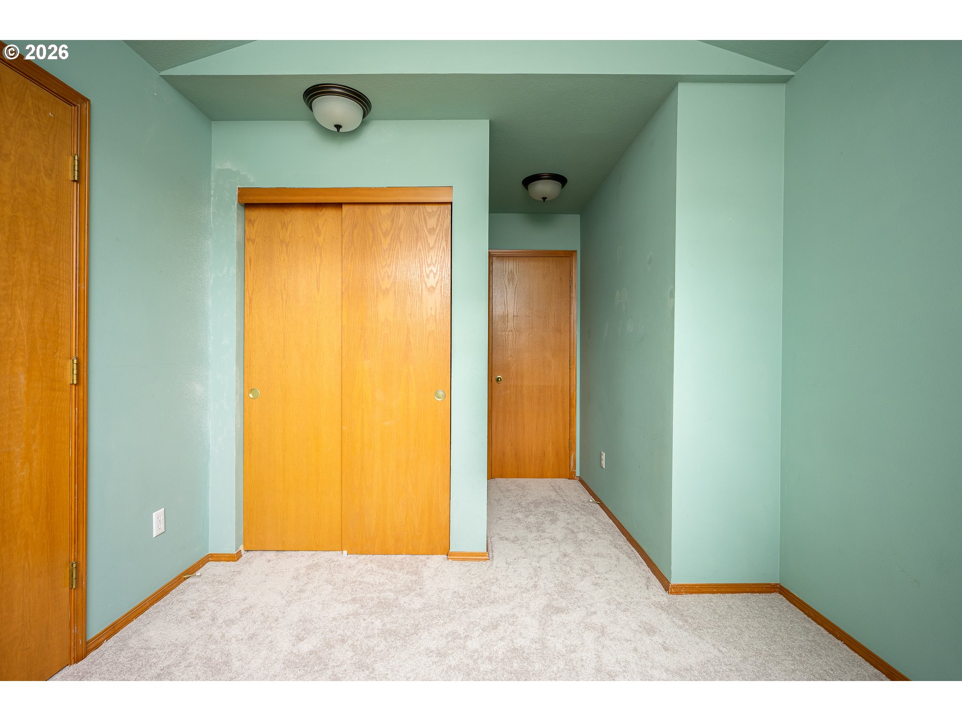 16033 SE MARY ANN LN