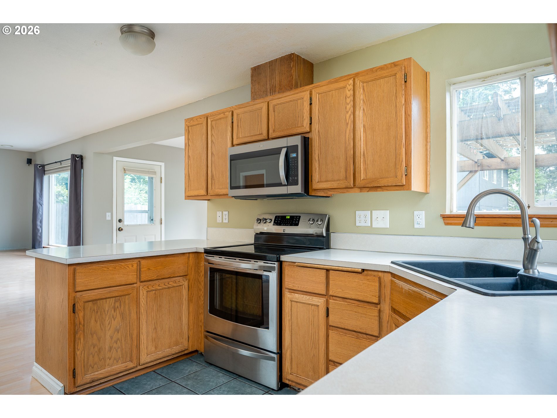 16033 SE MARY ANN LN