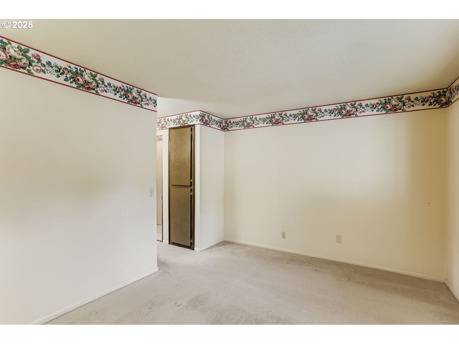 3415 NW ASHLAND DR