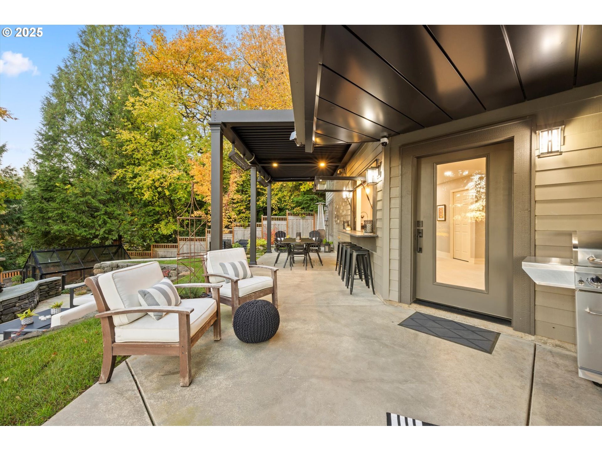 3440 SW DOSCHVIEW CT