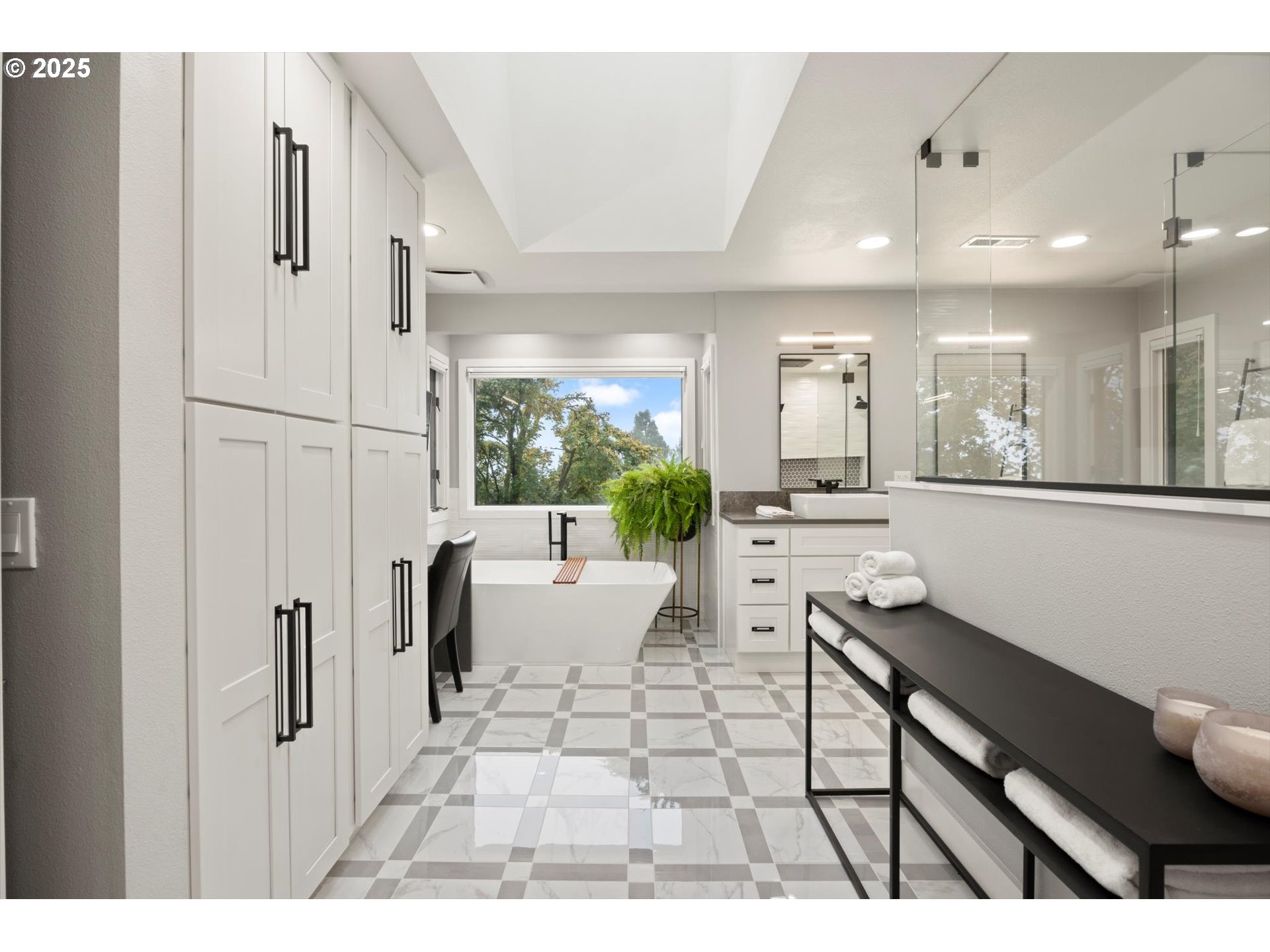 3440 SW DOSCHVIEW CT