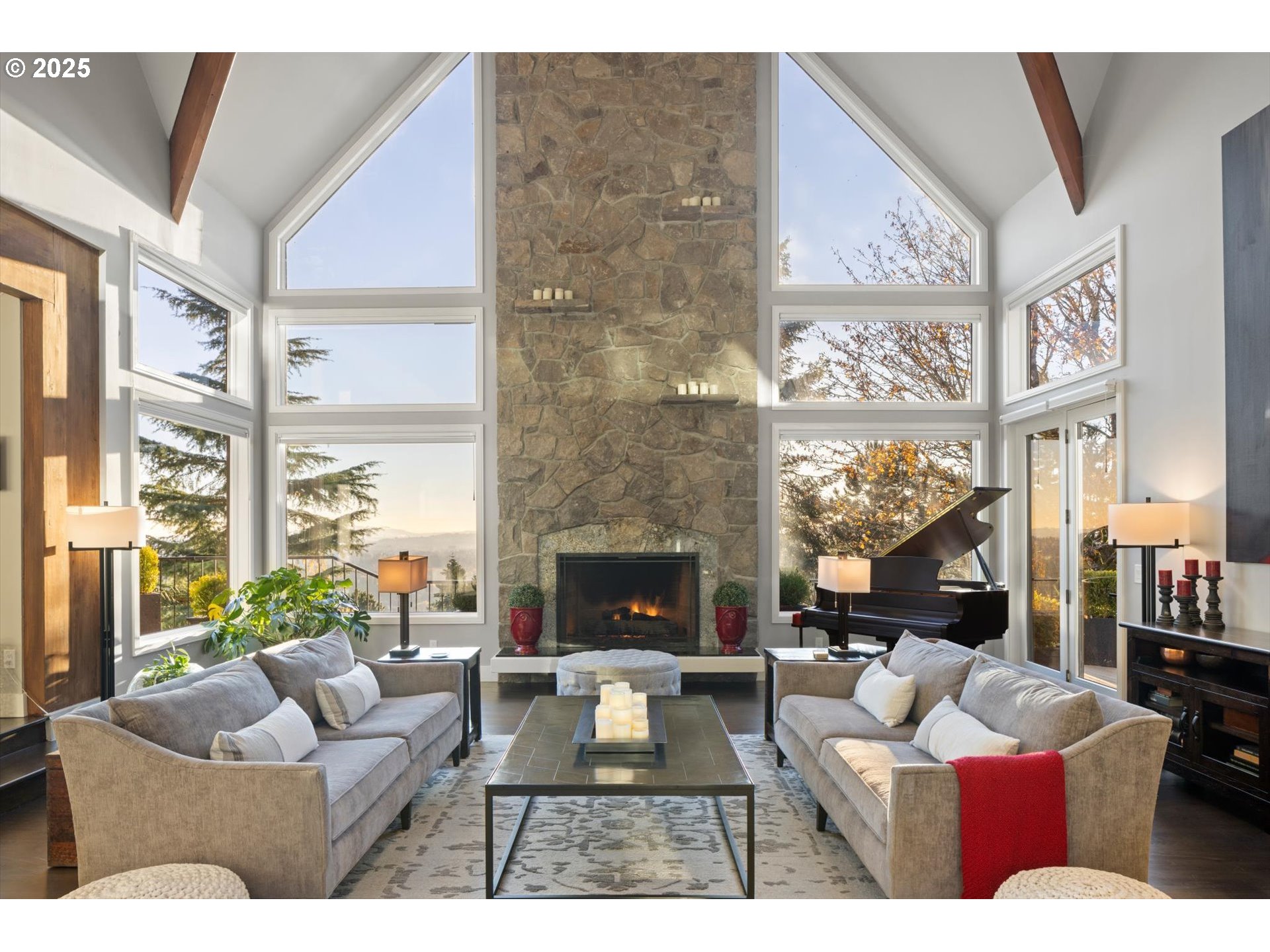 3440 SW DOSCHVIEW CT