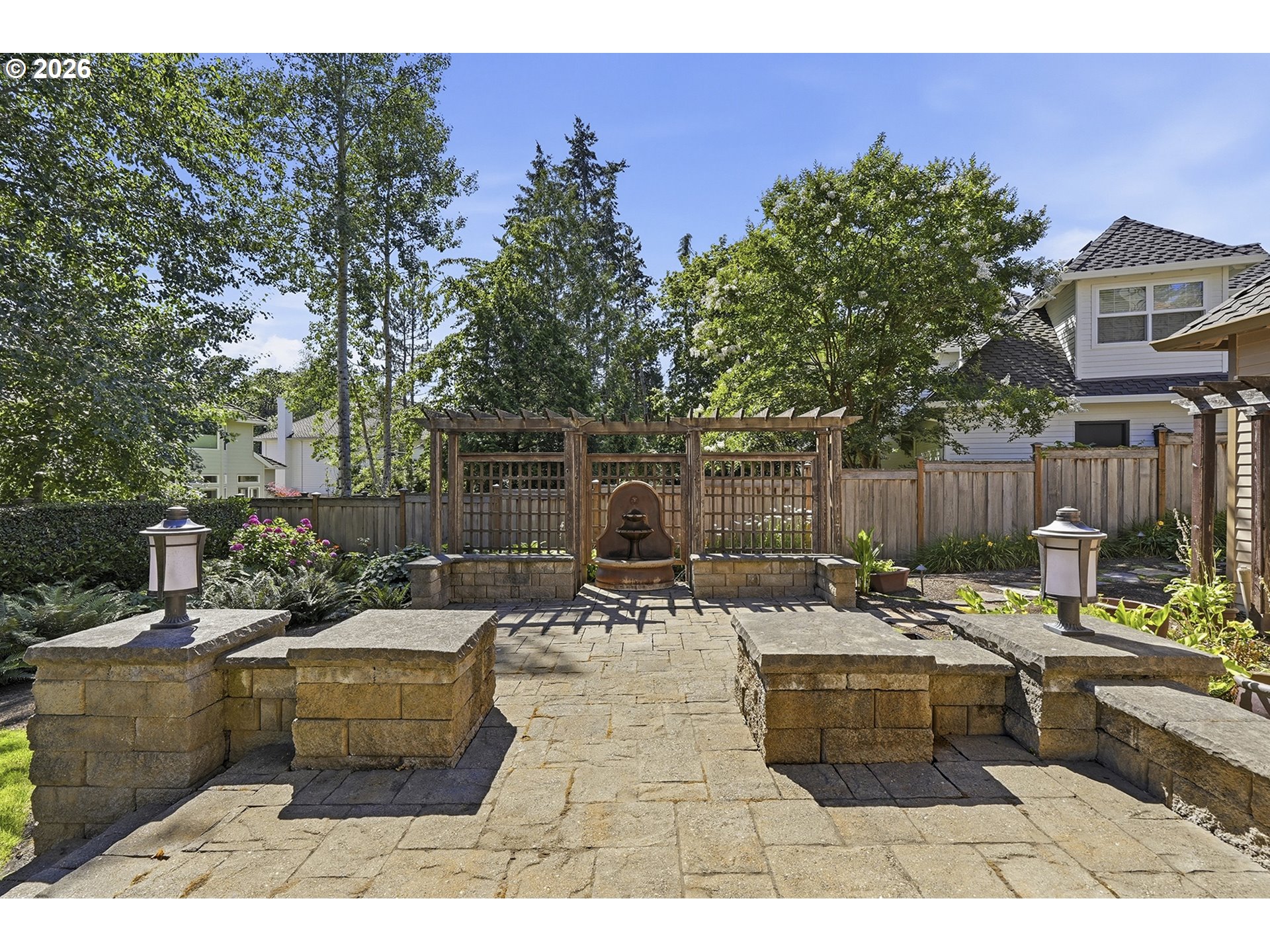 5326 DENTON DR