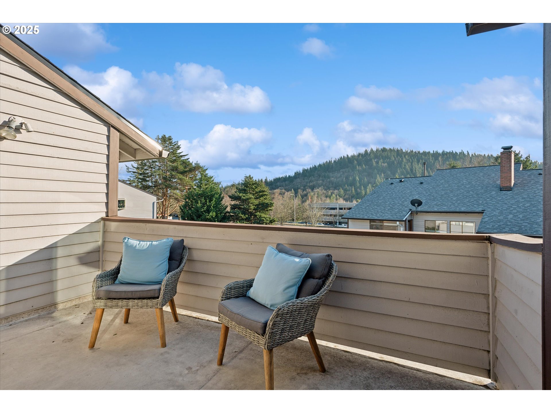 12008 SE 104TH CT