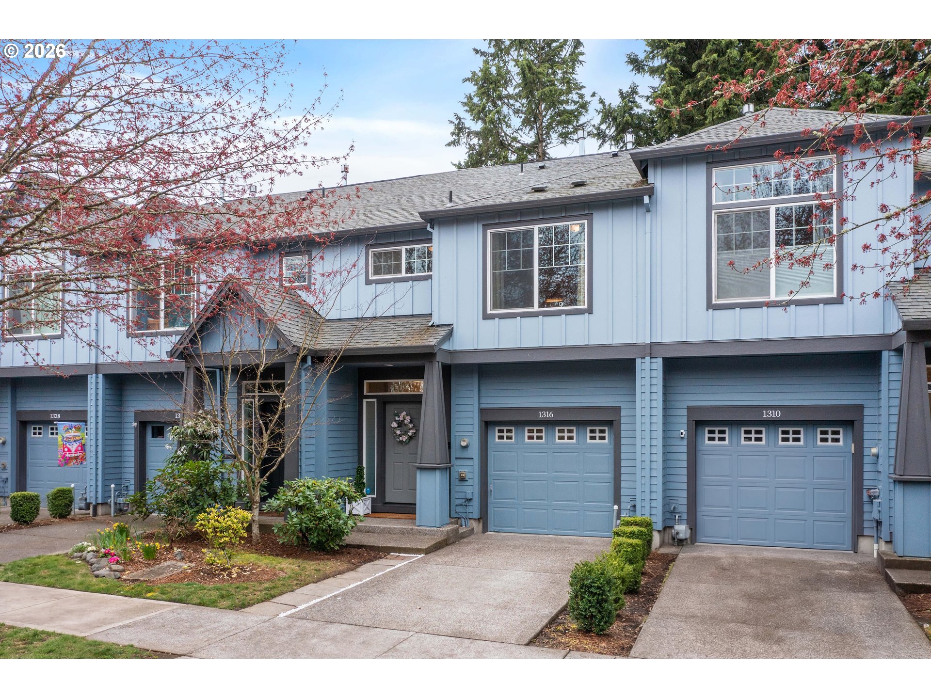 1316 SE ROUNDELAY ST