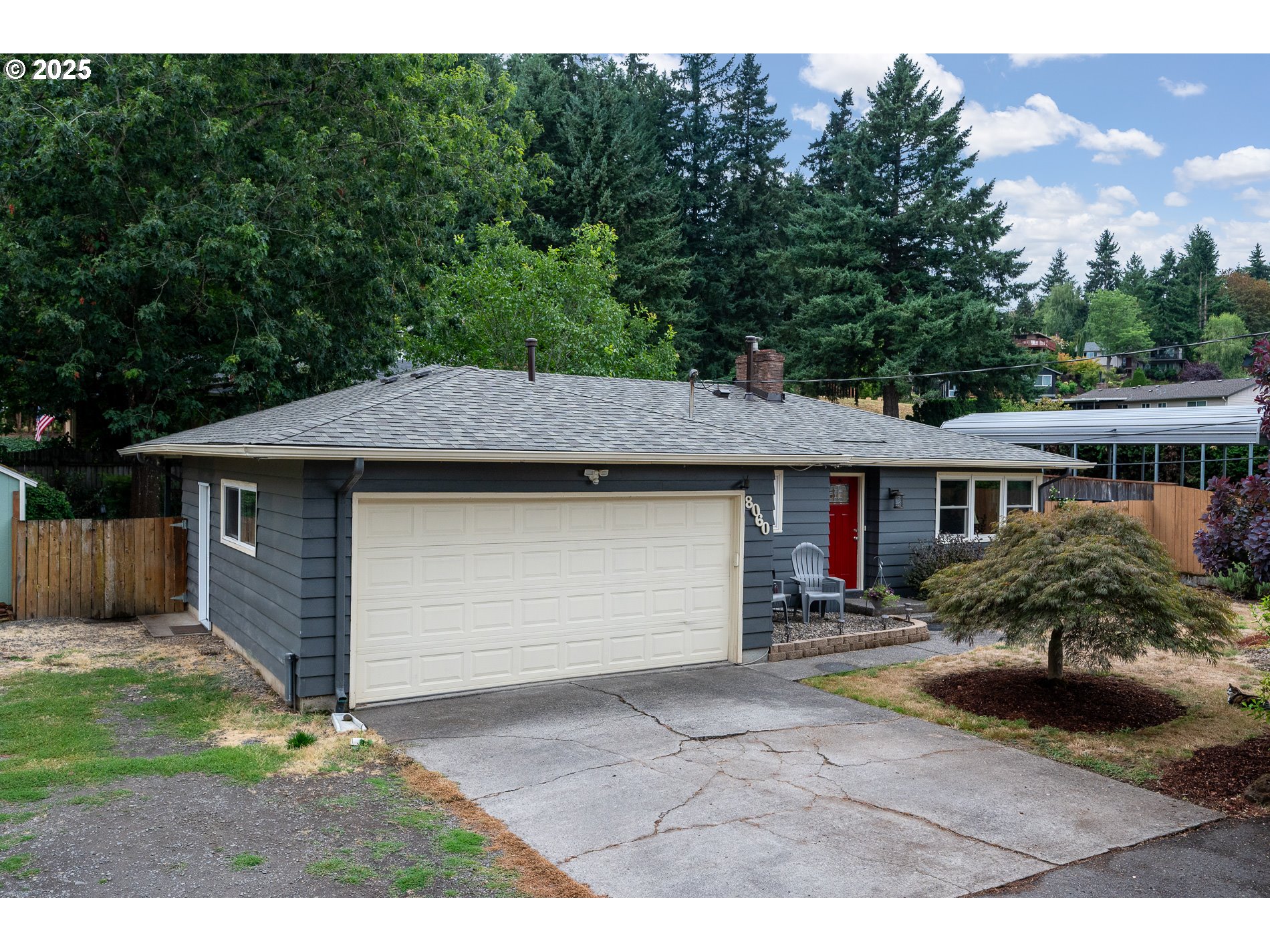 8060 SE STRAWBERRY LN