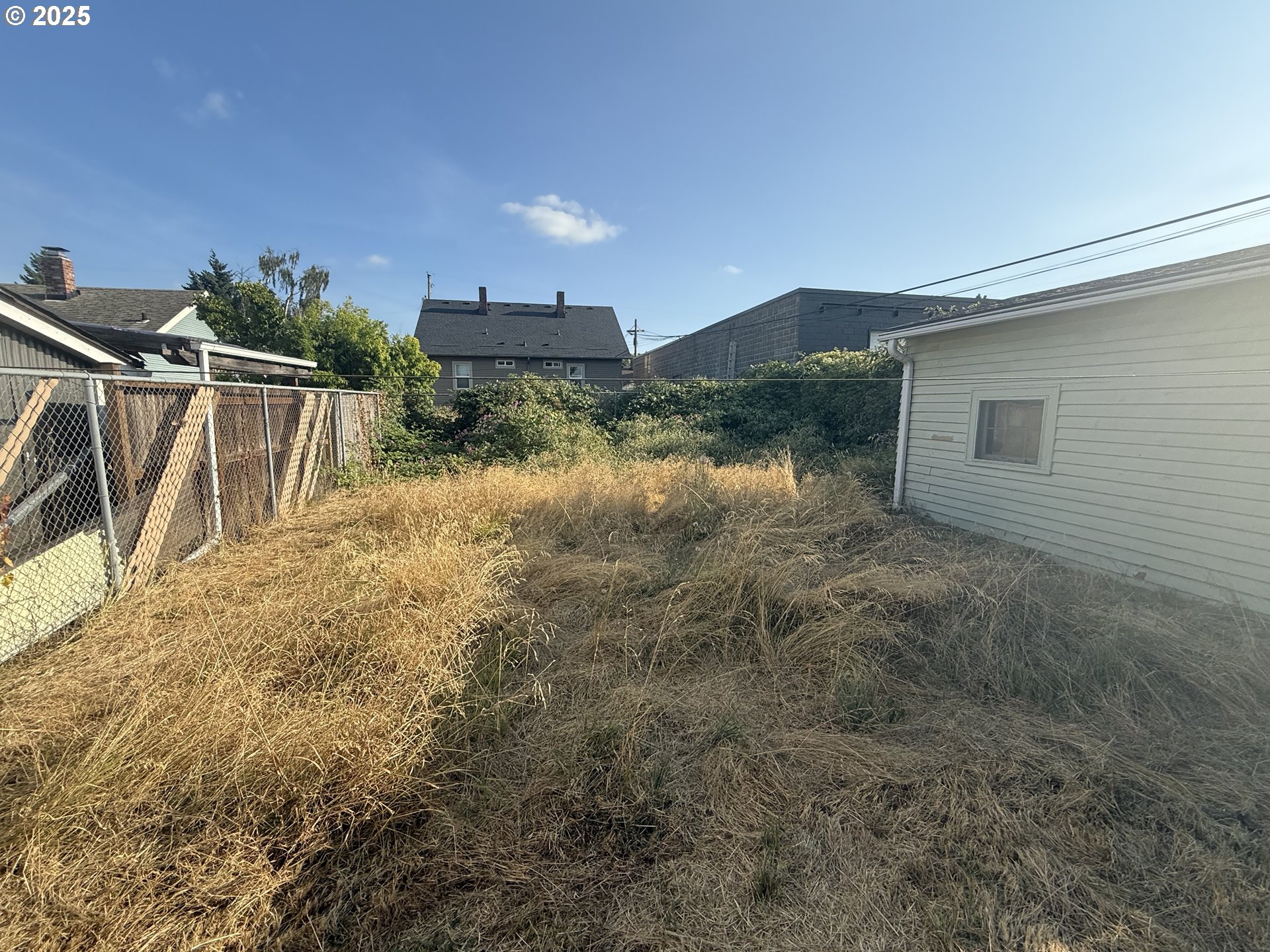 714 N KILLINGSWORTH CT