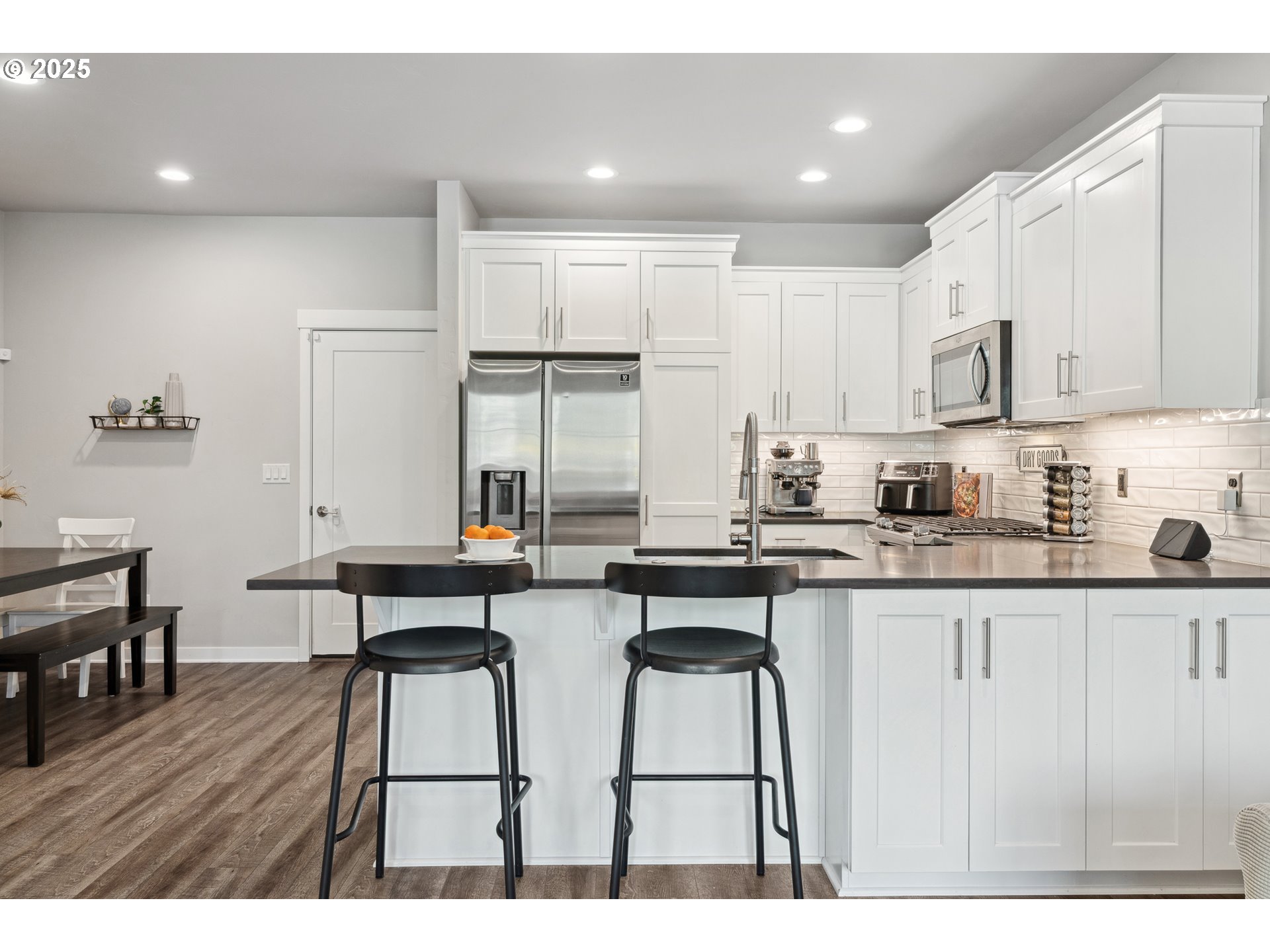 3991 SE CENTURY BLVD