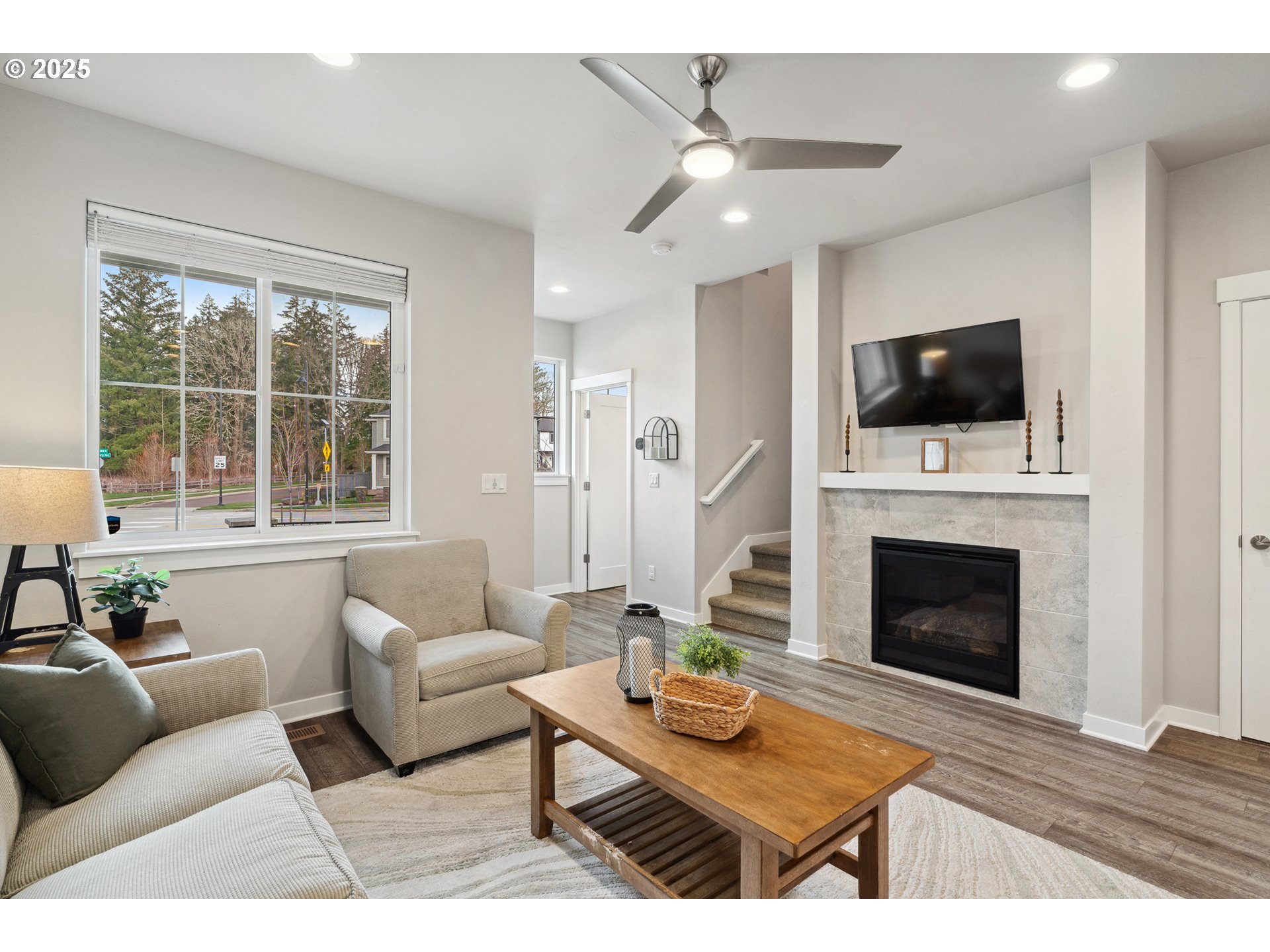 3991 SE CENTURY BLVD