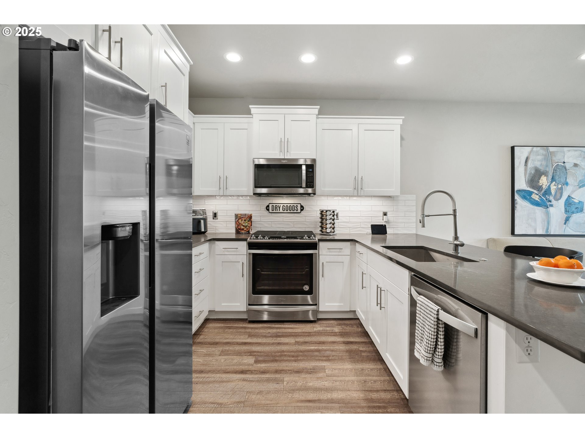 3991 SE CENTURY BLVD